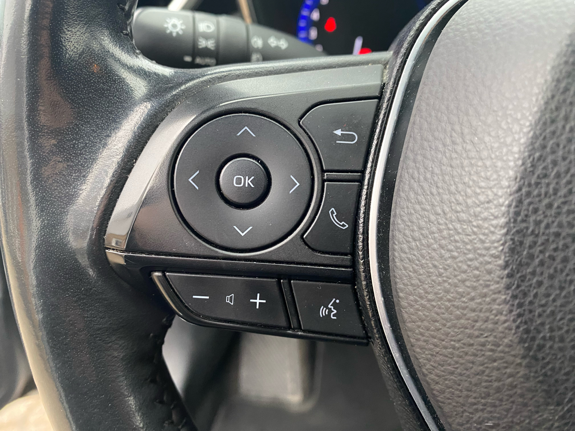 Billede af Suzuki Swace 1,8 Hybrid Active E-CVT 122HK Stc Trinl. Gear