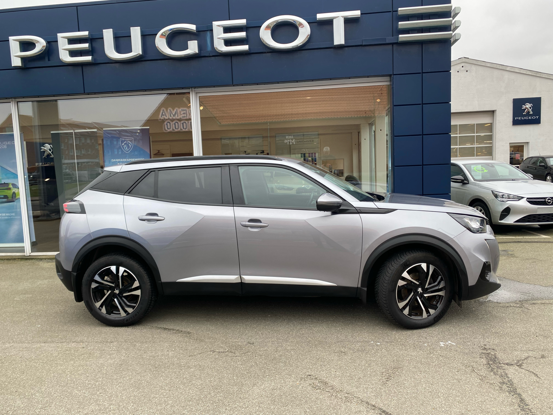 Billede af Peugeot 2008 1,2 PureTech Selection Tech 130HK 5d