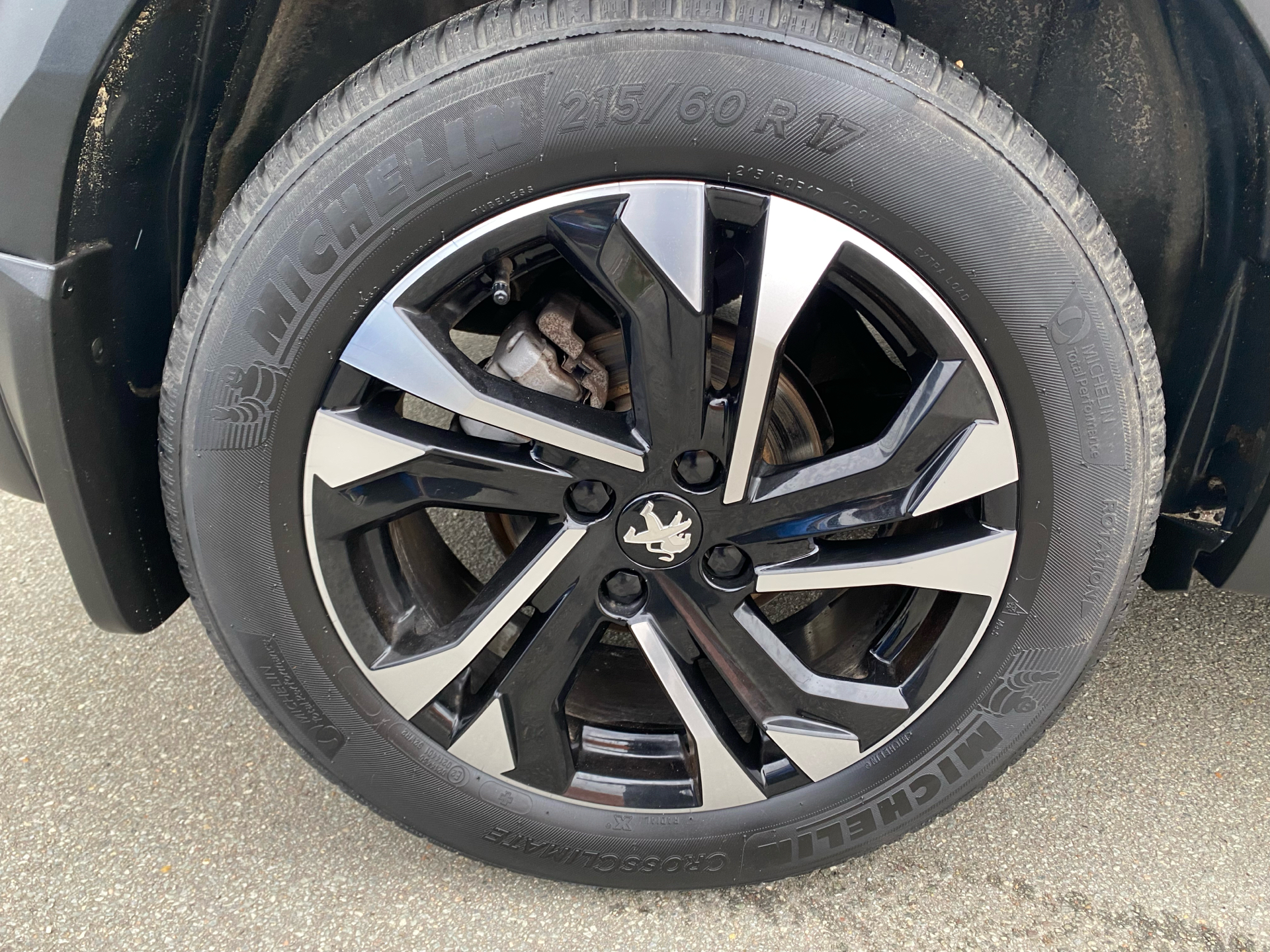 Billede af Peugeot 2008 1,2 PureTech Selection Tech 130HK 5d