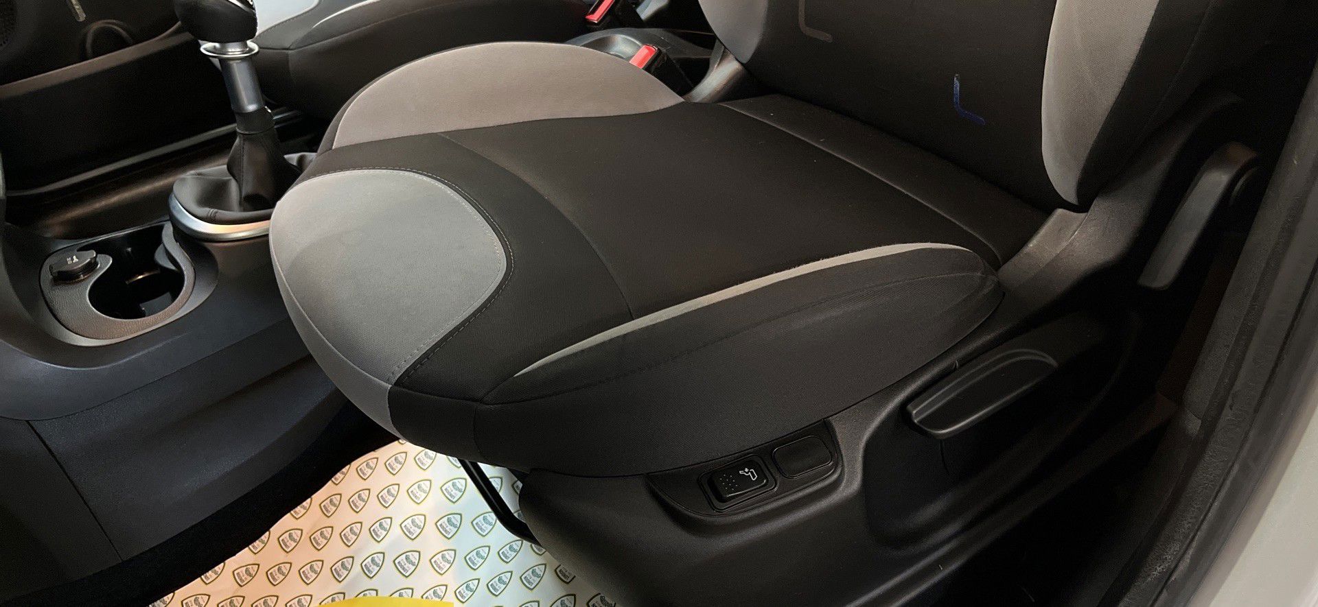 Billede af Fiat 500L Living 1,6 MJT Lounge 120HK