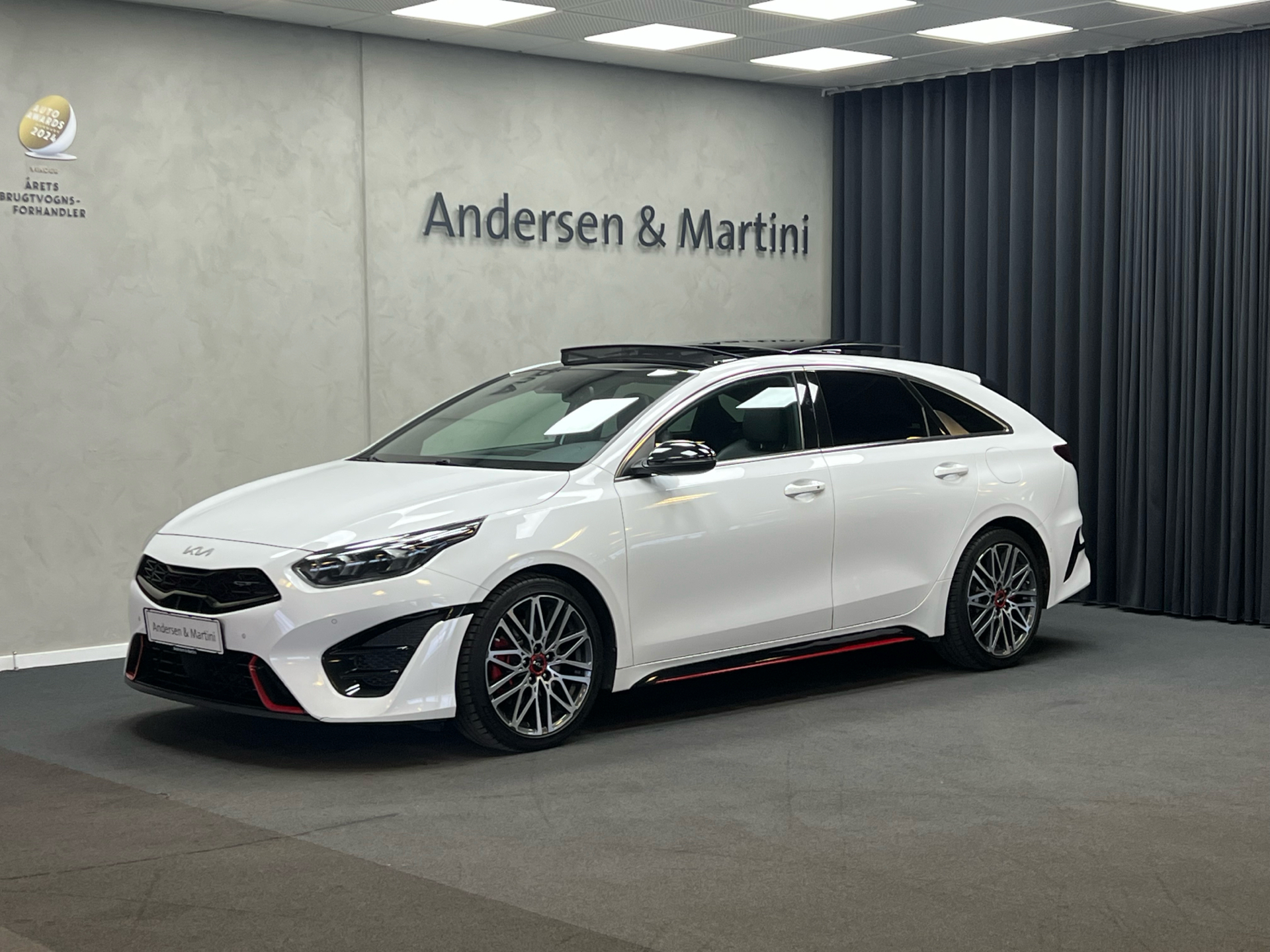 Billede af Kia ProCeed Shooting Brake 1,6 T-GDI GT DCT 204HK Stc 7g Aut.