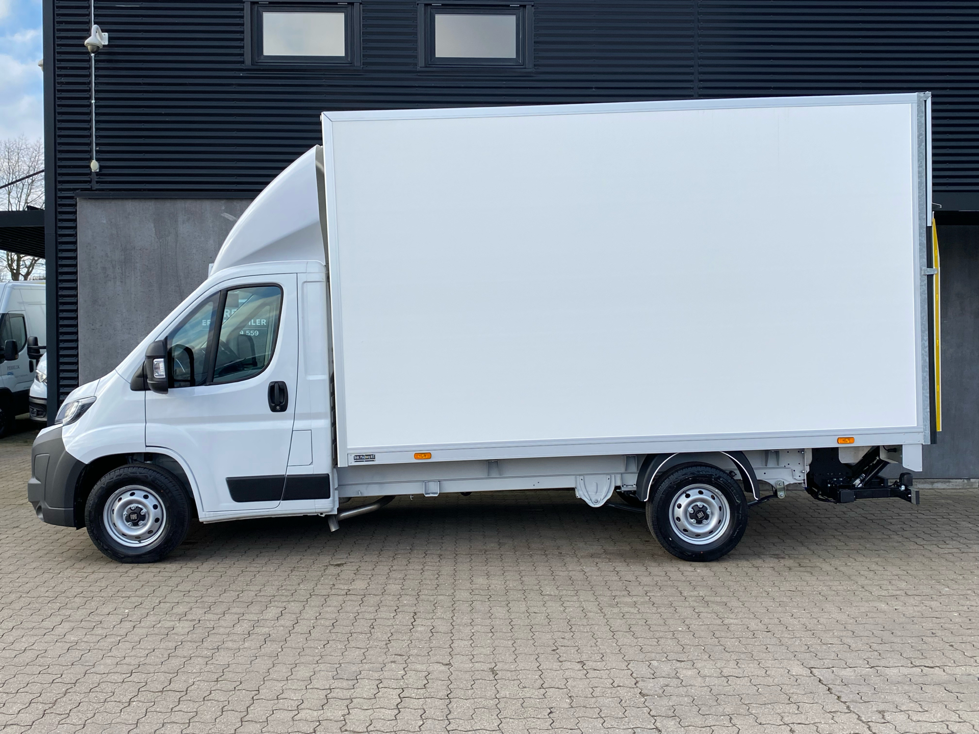 Billede af Fiat Ducato 35M L3 2,2 Multijet Pro AT8 180HK Ladv./Chas. 8g Aut.