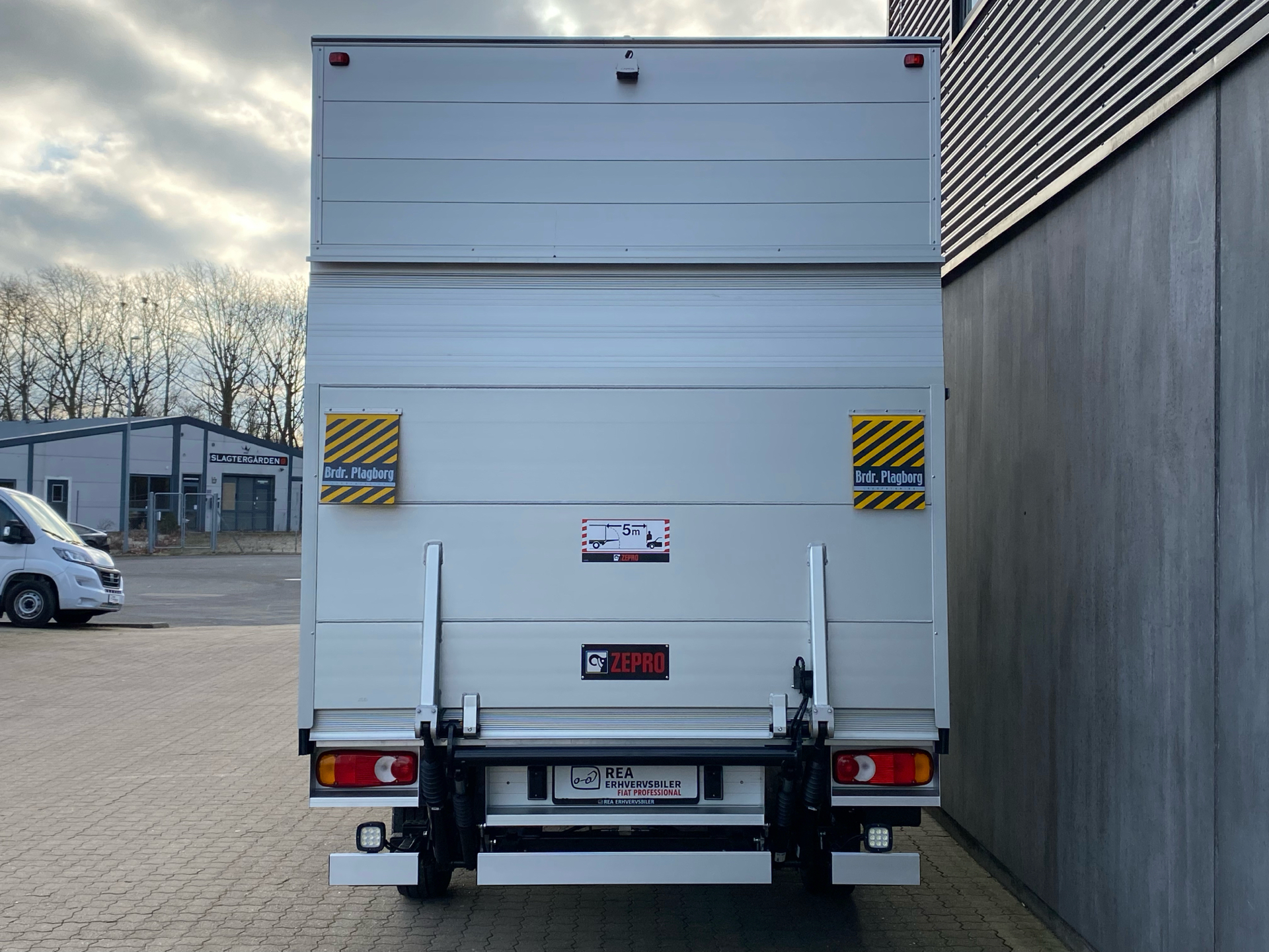 Billede af Fiat Ducato 35M L3 2,2 Multijet Pro AT8 180HK Ladv./Chas. 8g Aut.