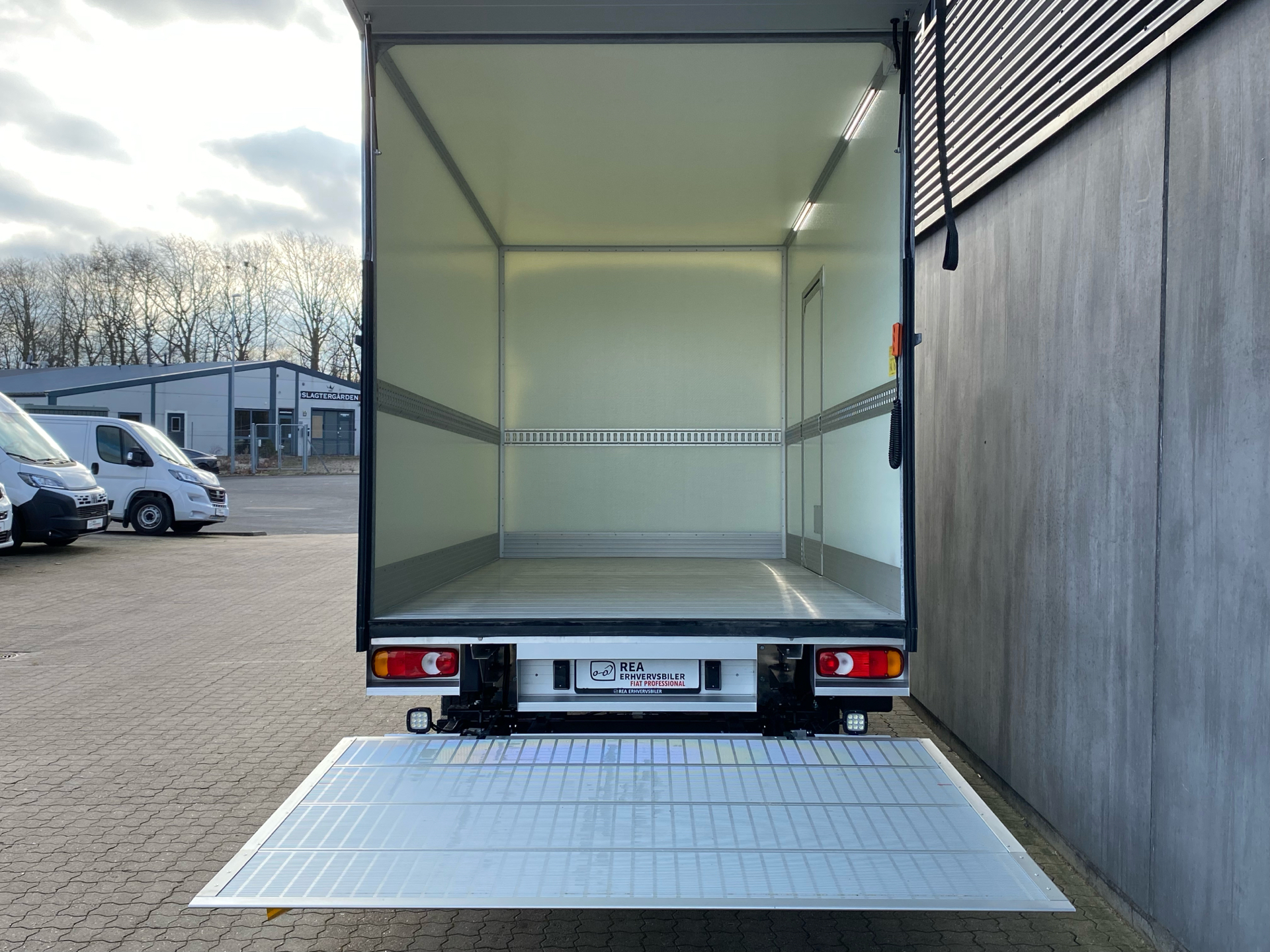 Billede af Fiat Ducato 35M L3 2,2 Multijet Pro AT8 180HK Ladv./Chas. 8g Aut.