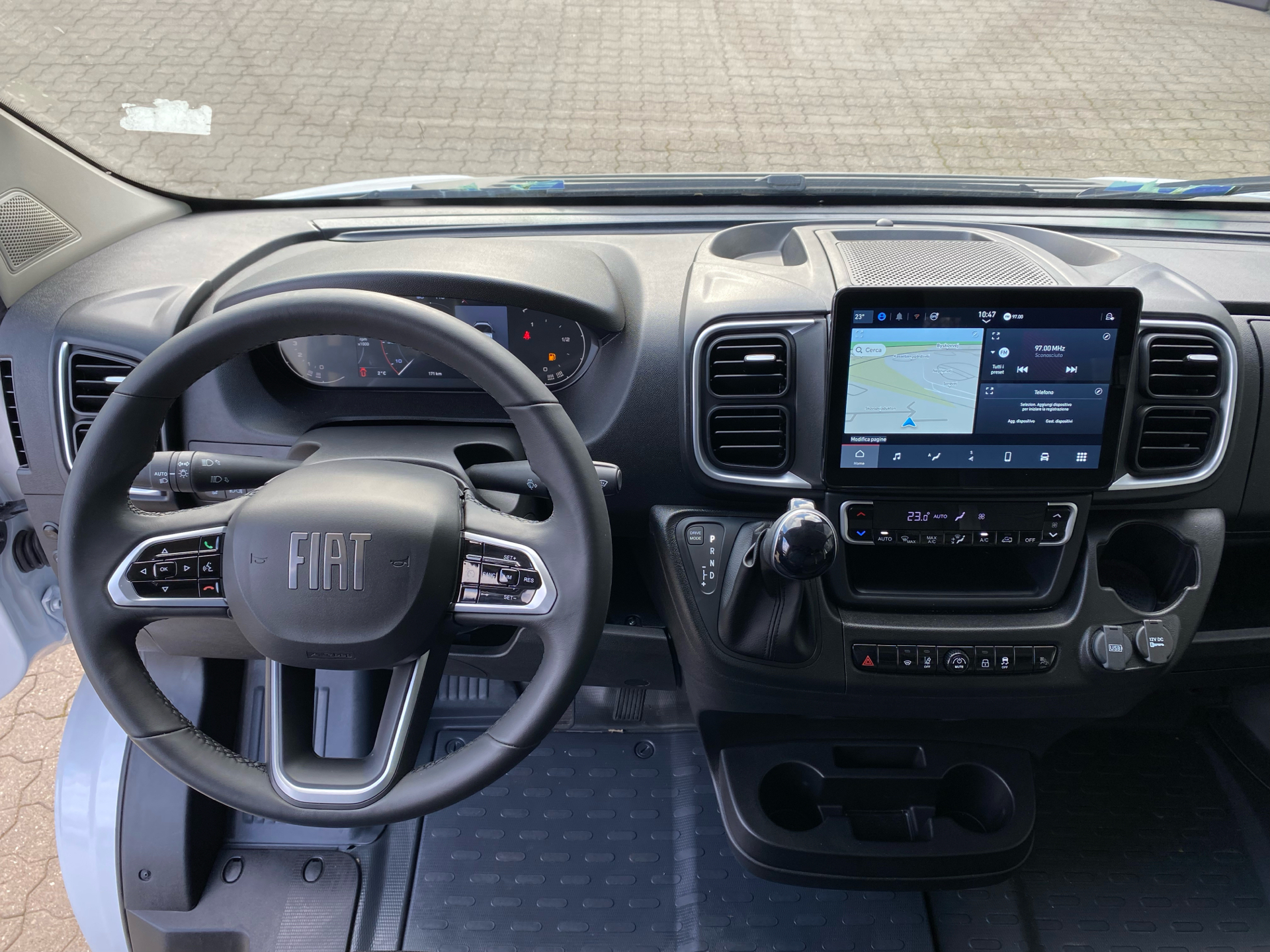 Billede af Fiat Ducato 35M L3 2,2 Multijet Pro AT8 180HK Ladv./Chas. 8g Aut.
