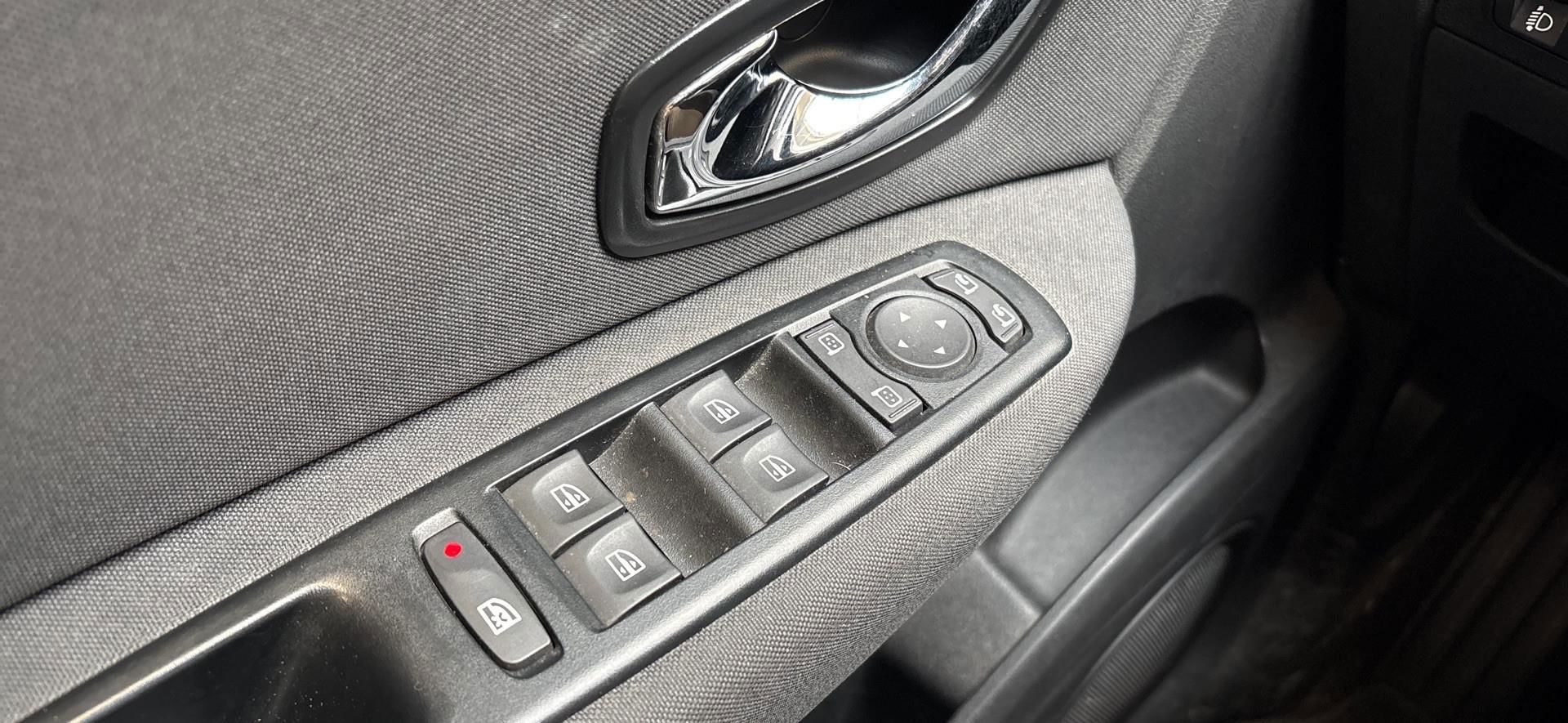 Billede af Renault Grand Scénic 7 pers. 1,6 Energy DCI Limited start/stop 130HK 6g