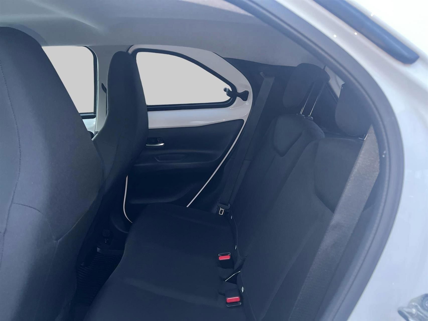 Billede af Toyota Aygo X 1,0 VVT-I Active 72HK 5d