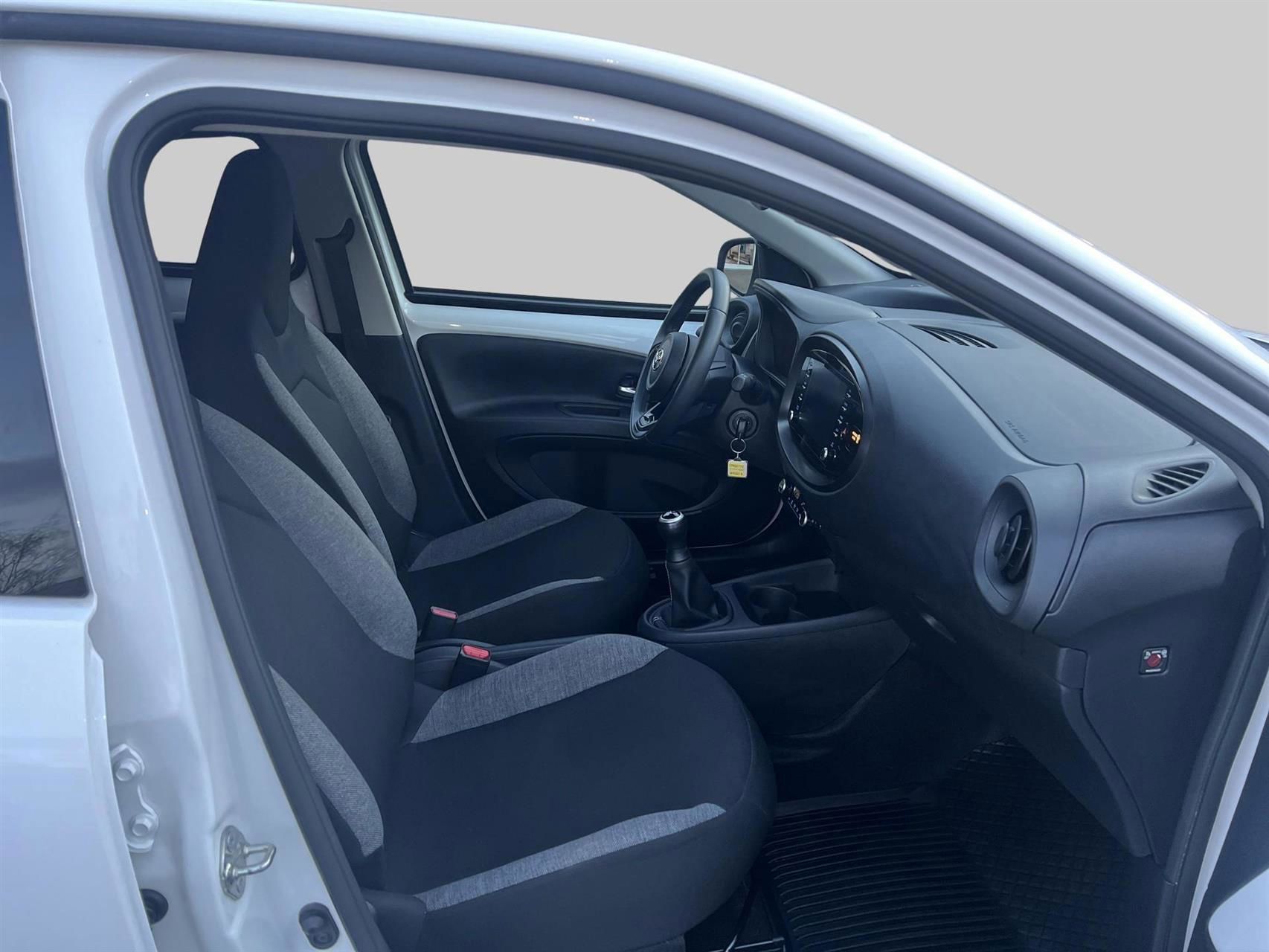 Billede af Toyota Aygo X 1,0 VVT-I Active 72HK 5d