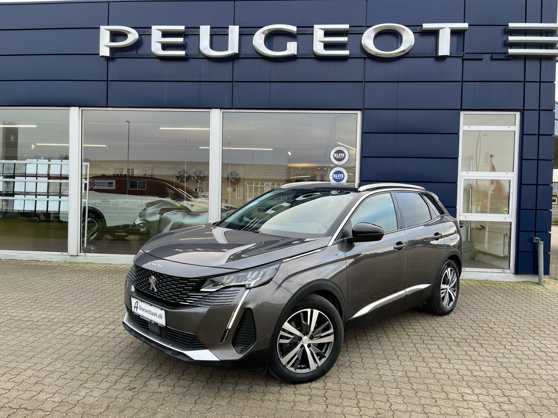 Billede af Peugeot 3008 1,6 PureTech  Plugin-hybrid Allure Pack EAT8 225HK 5d 8g Aut.