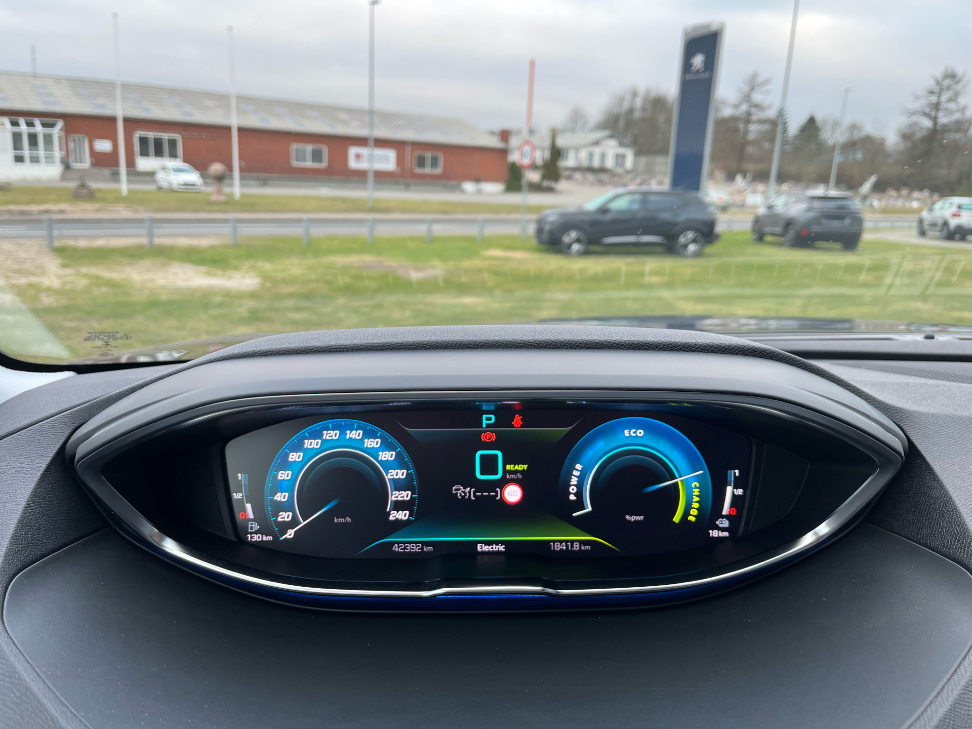 Billede af Peugeot 3008 1,6 PureTech  Plugin-hybrid Allure Pack EAT8 225HK 5d 8g Aut.