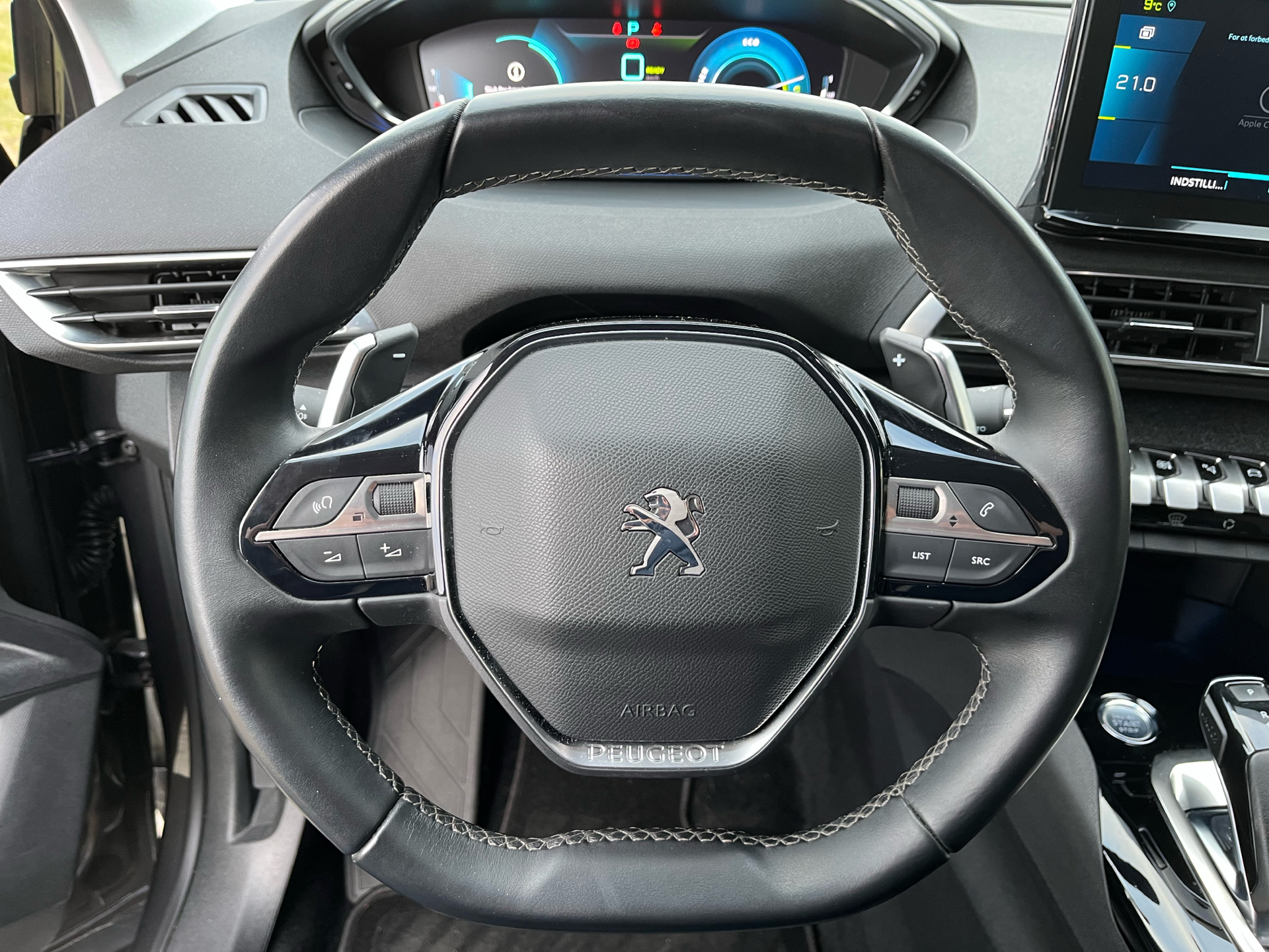 Billede af Peugeot 3008 1,6 PureTech  Plugin-hybrid Allure Pack EAT8 225HK 5d 8g Aut.