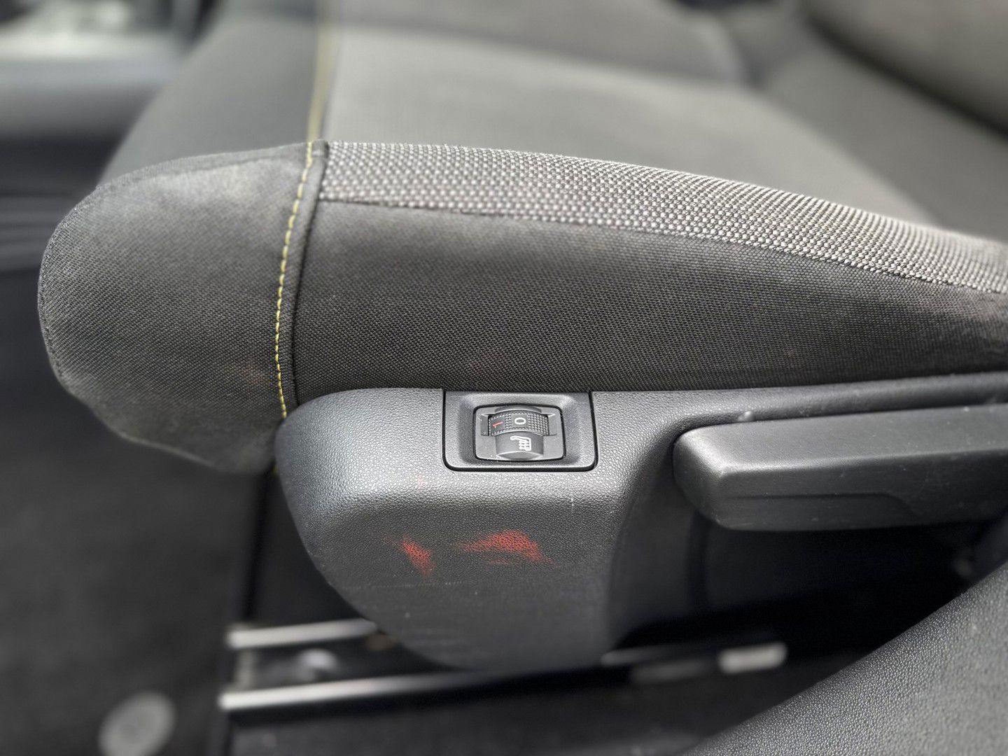 Billede af Citroën C3 1,6 Blue HDi Iconic start/stop 75HK 5d