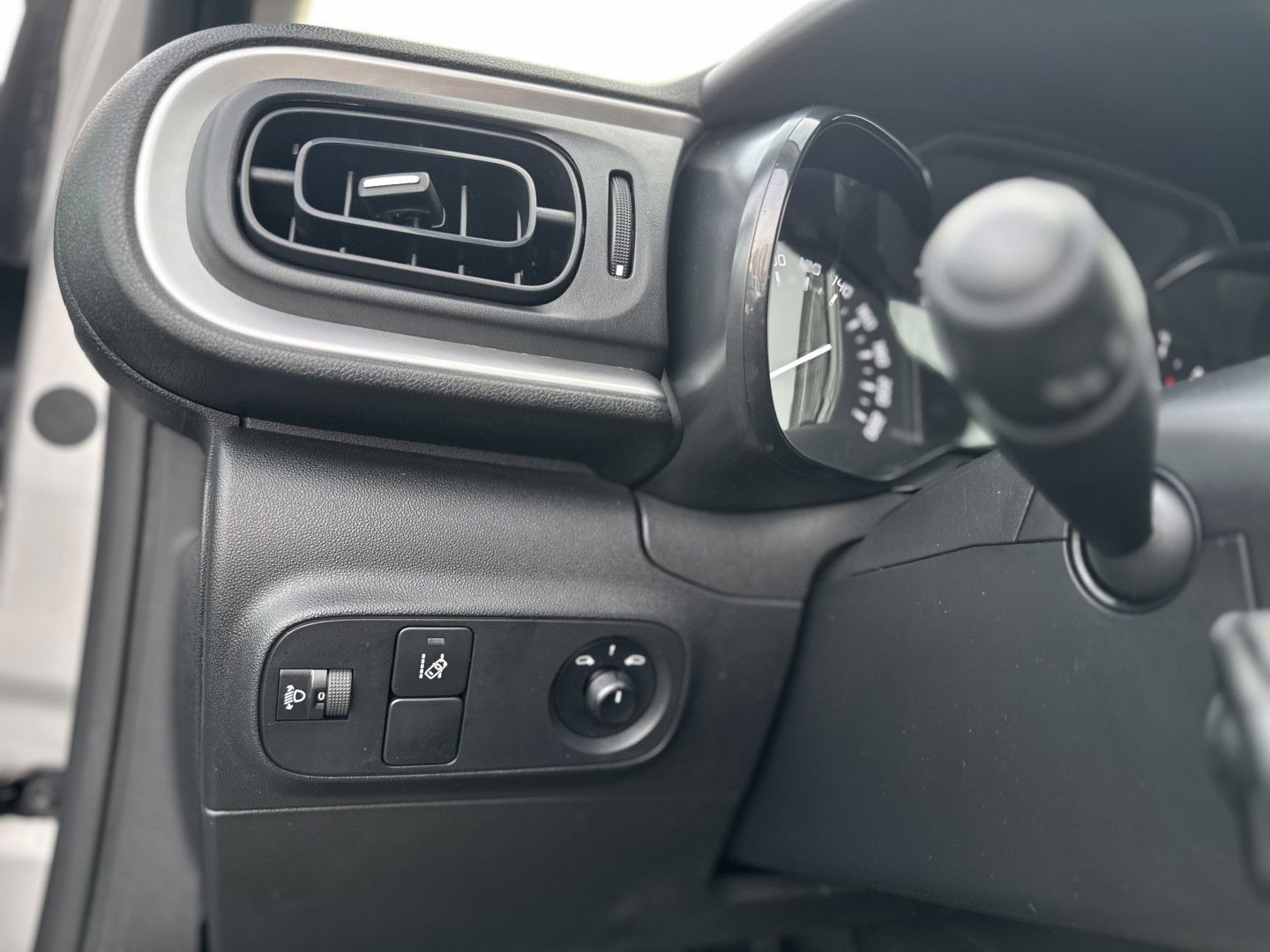 Billede af Citroën C3 1,6 Blue HDi Iconic start/stop 75HK 5d