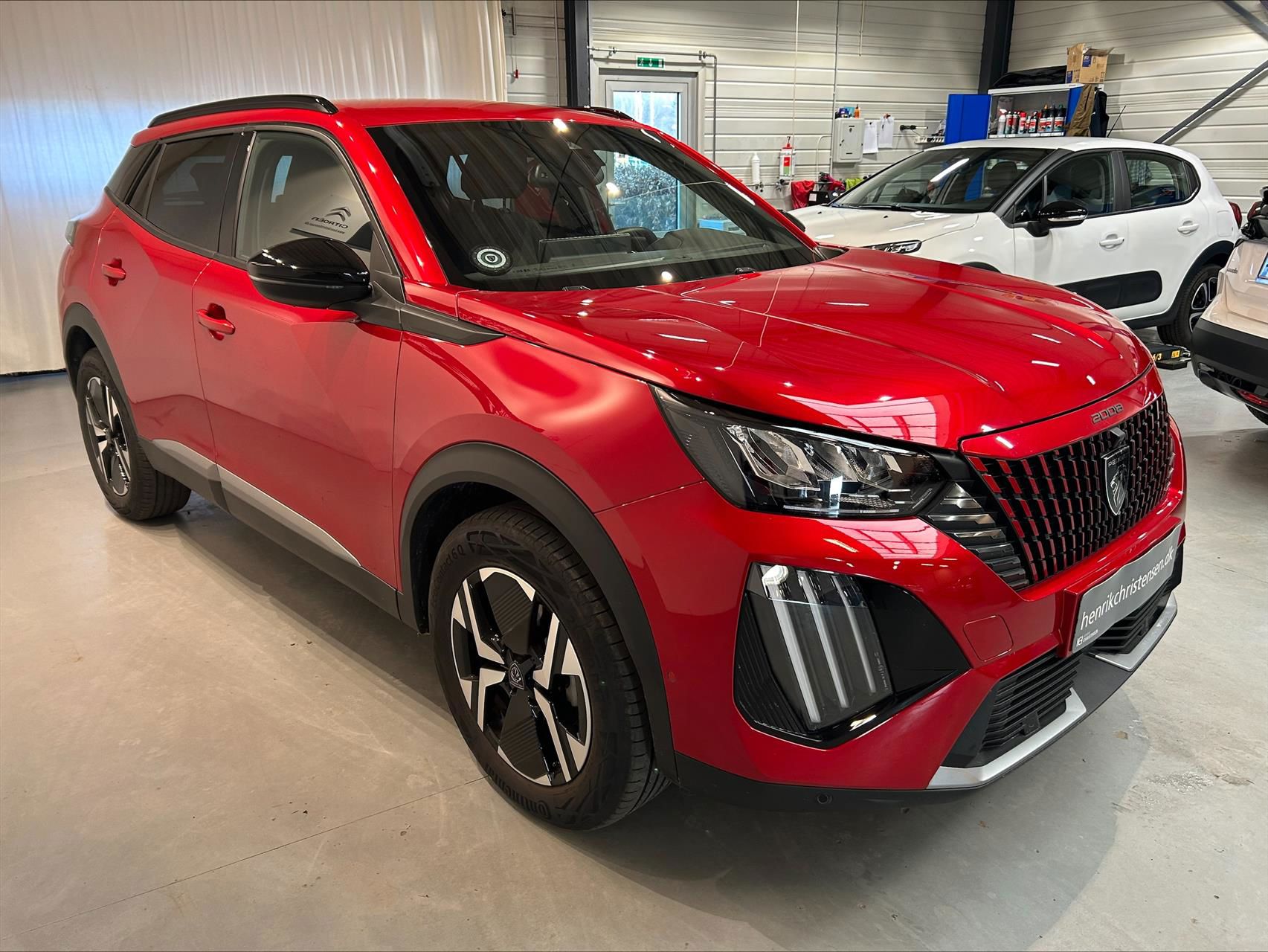 Billede af Peugeot 2008 1,2 PureTech Allure EAT8 130HK 5d 8g Aut.