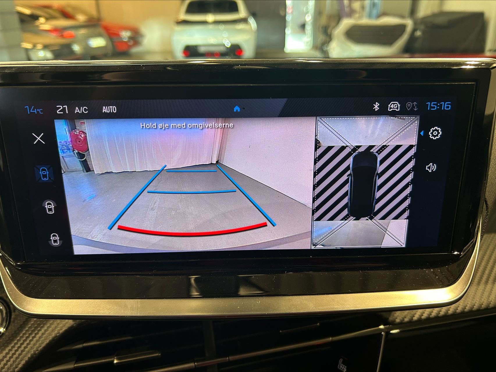 Billede af Peugeot 2008 1,2 PureTech Allure EAT8 130HK 5d 8g Aut.