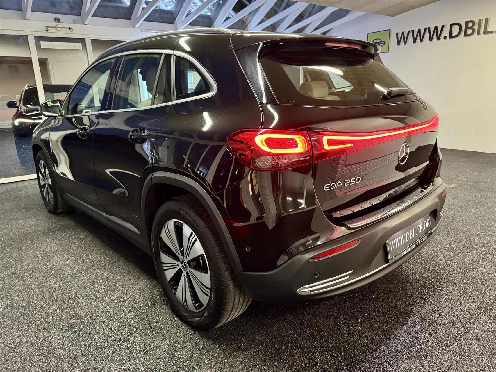 Billede af Mercedes-Benz EQA 250 EL 190HK 5d Aut.