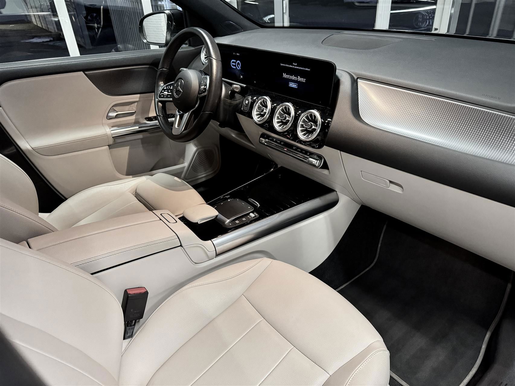 Billede af Mercedes-Benz EQA 250 EL 190HK 5d Aut.