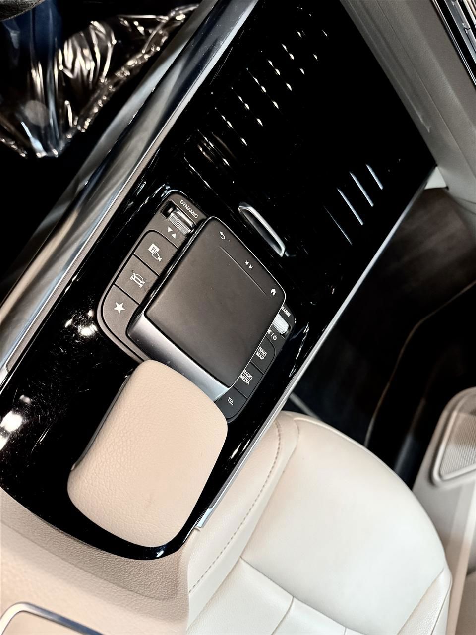 Billede af Mercedes-Benz EQA 250 EL 190HK 5d Aut.