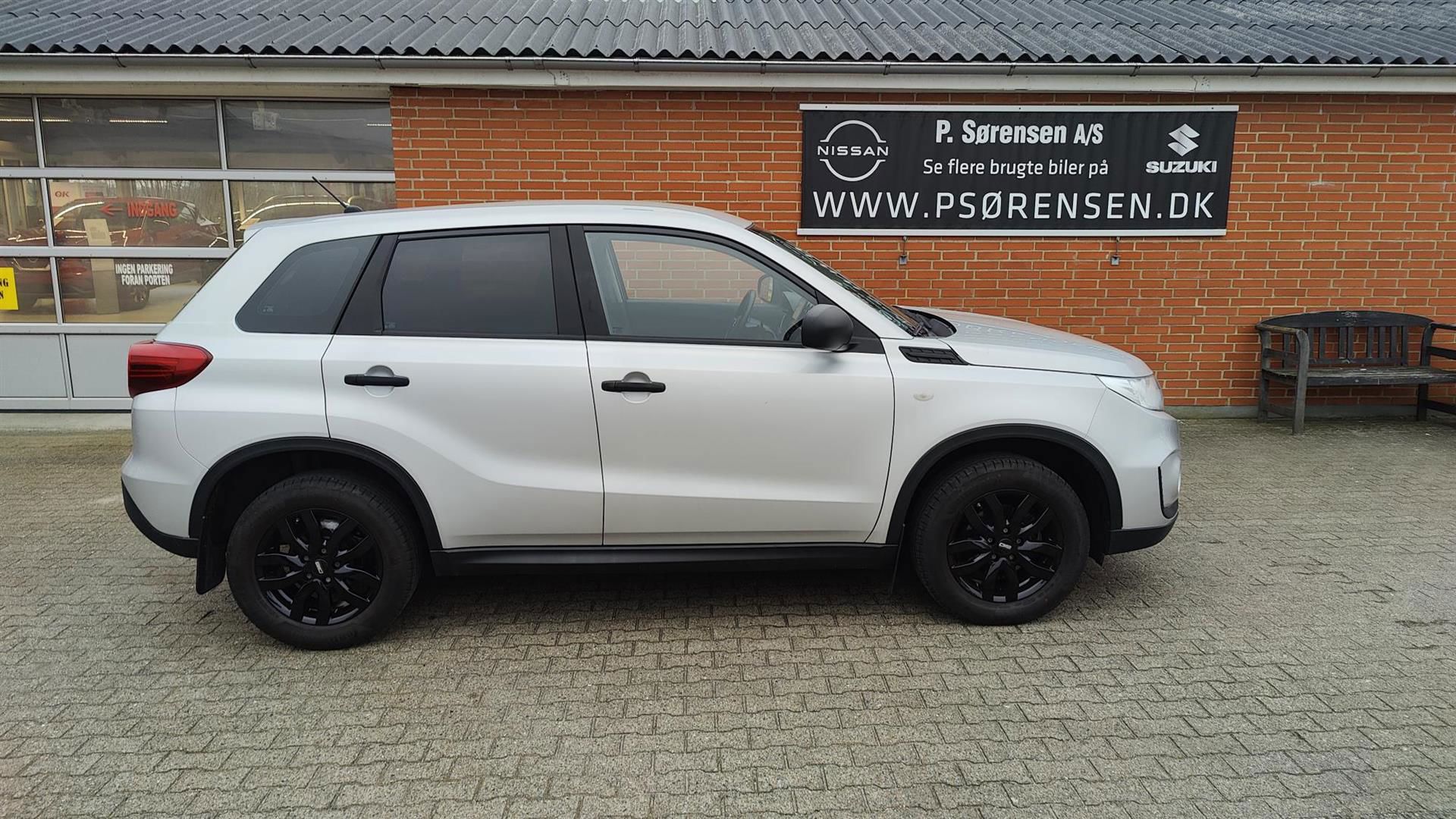 Billede af Suzuki Vitara 1,0 Boosterjet Club 112HK 5d