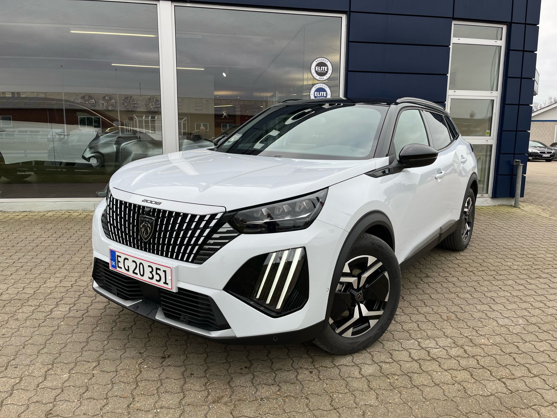 Billede af Peugeot e-2008 EL GT 156HK 5d Aut.
