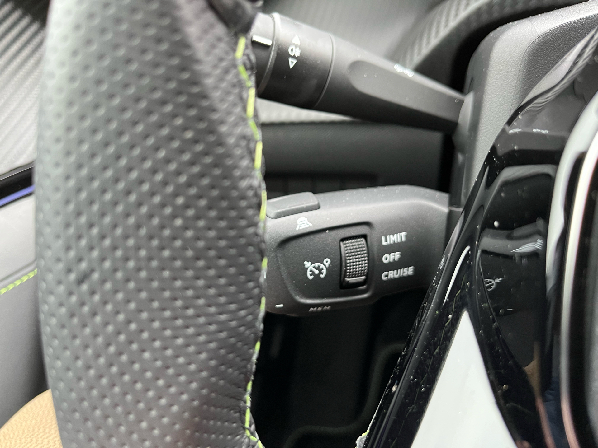 Billede af Peugeot e-2008 EL GT 156HK 5d Aut.