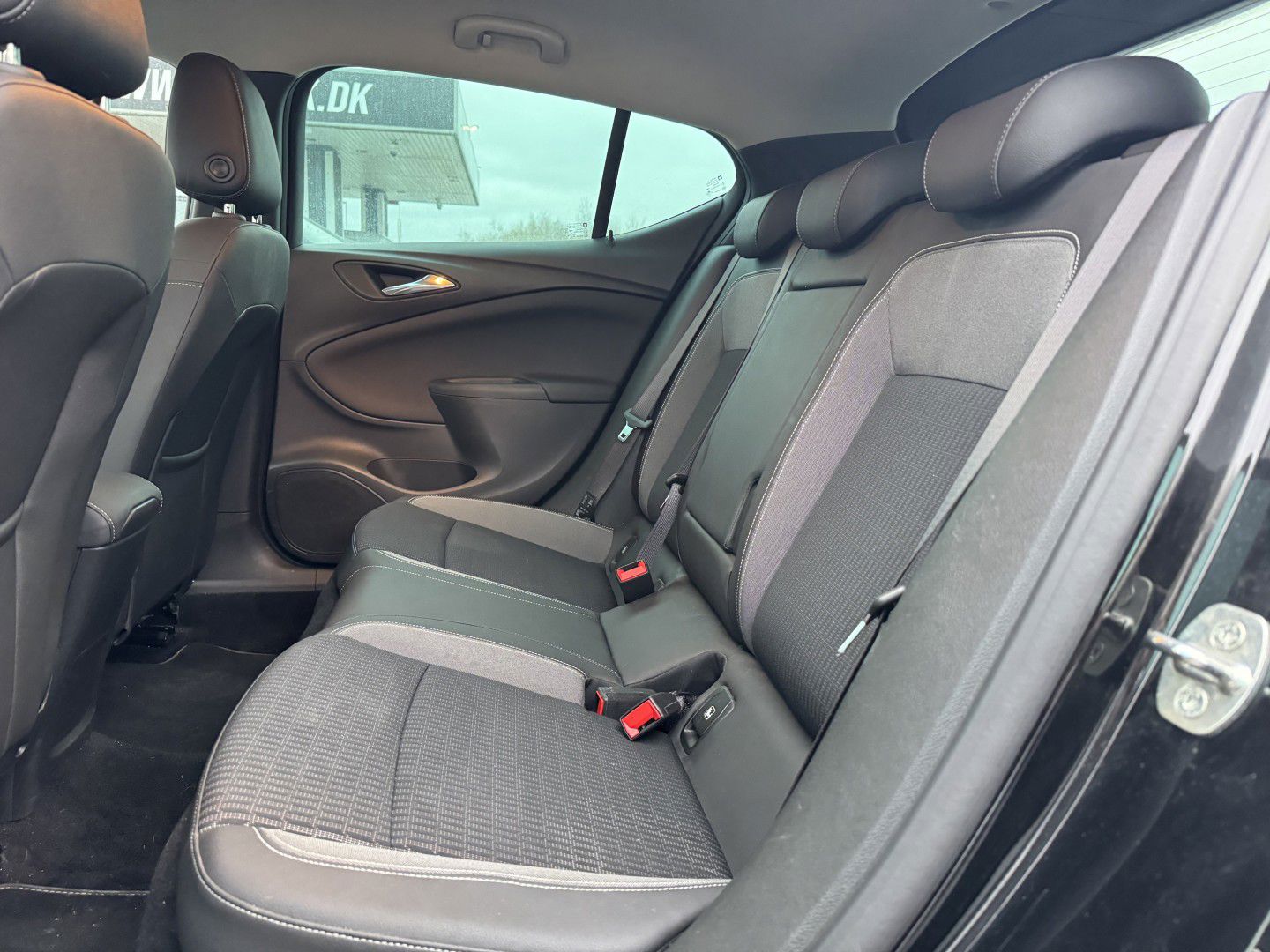 Billede af Opel Astra 1,2 Turbo Elegance 110HK 5d 6g