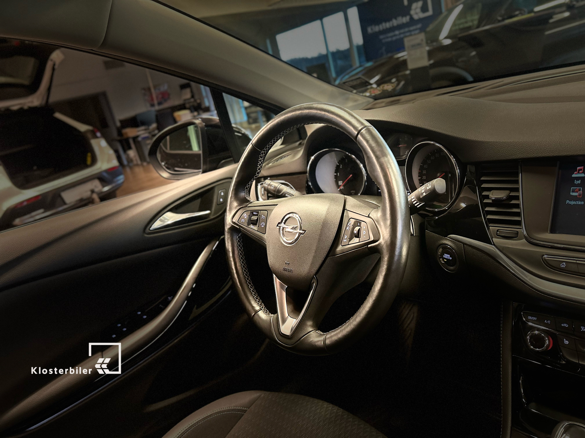 Billede af Opel Astra 1,4 Turbo ECOTEC DI Innovation Start/Stop 150HK 5d 6g Aut.