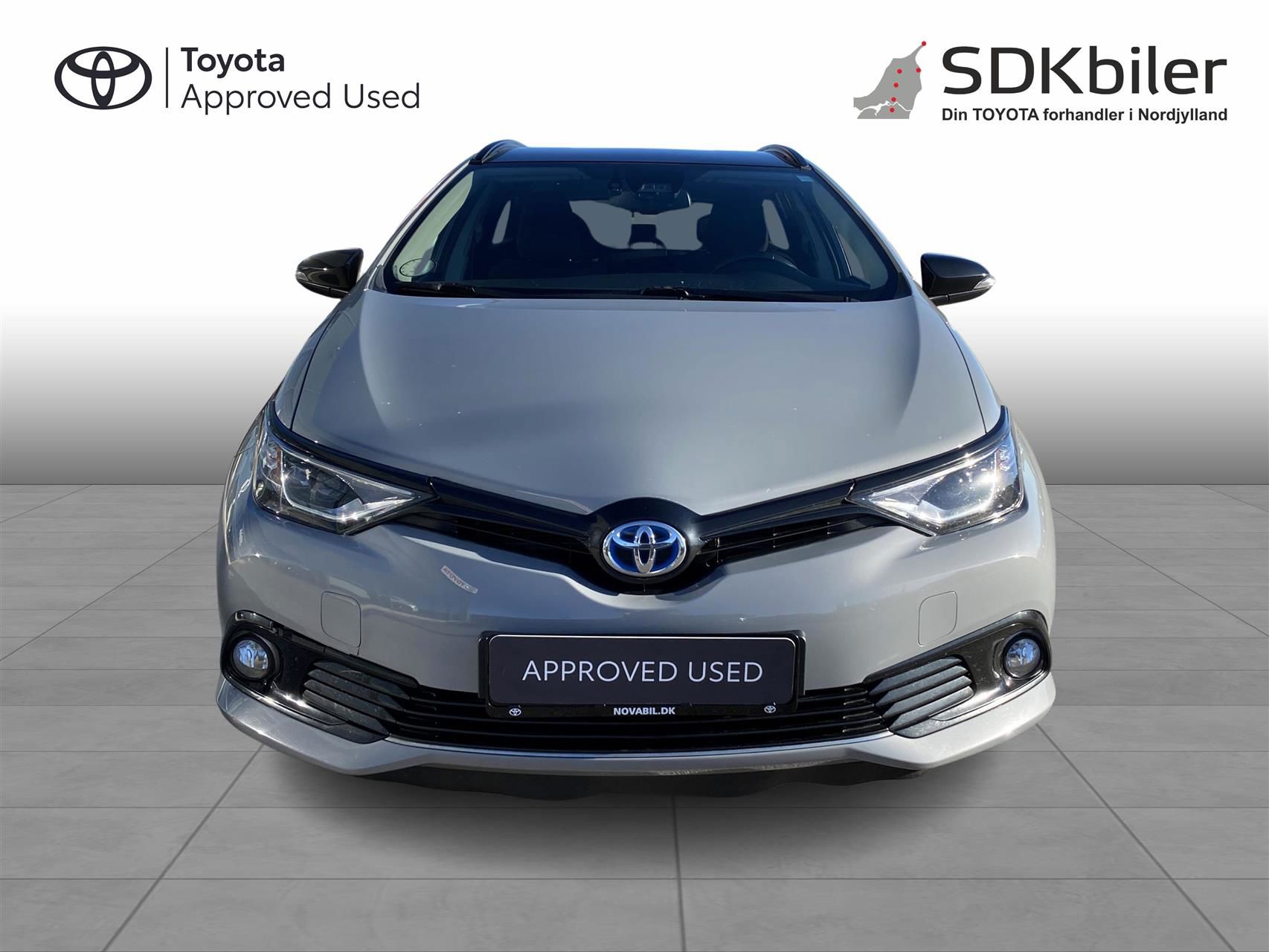 Billede af Toyota Auris Touring Sports 1,8 Hybrid H2 Selected Bi-tone 136HK Stc Aut.