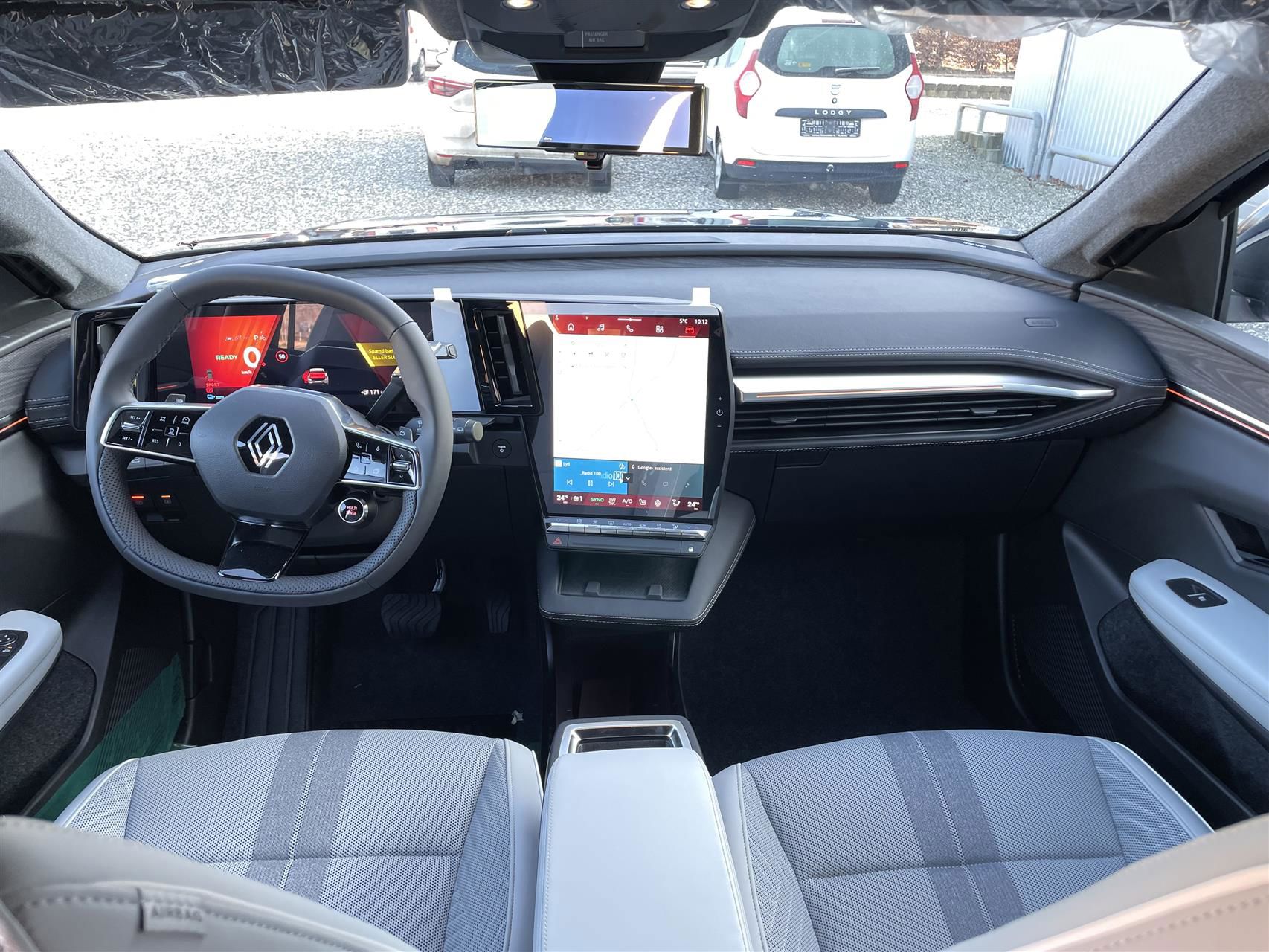 Billede af Renault Scénic E-TECH Iconic 220HK Aut.
