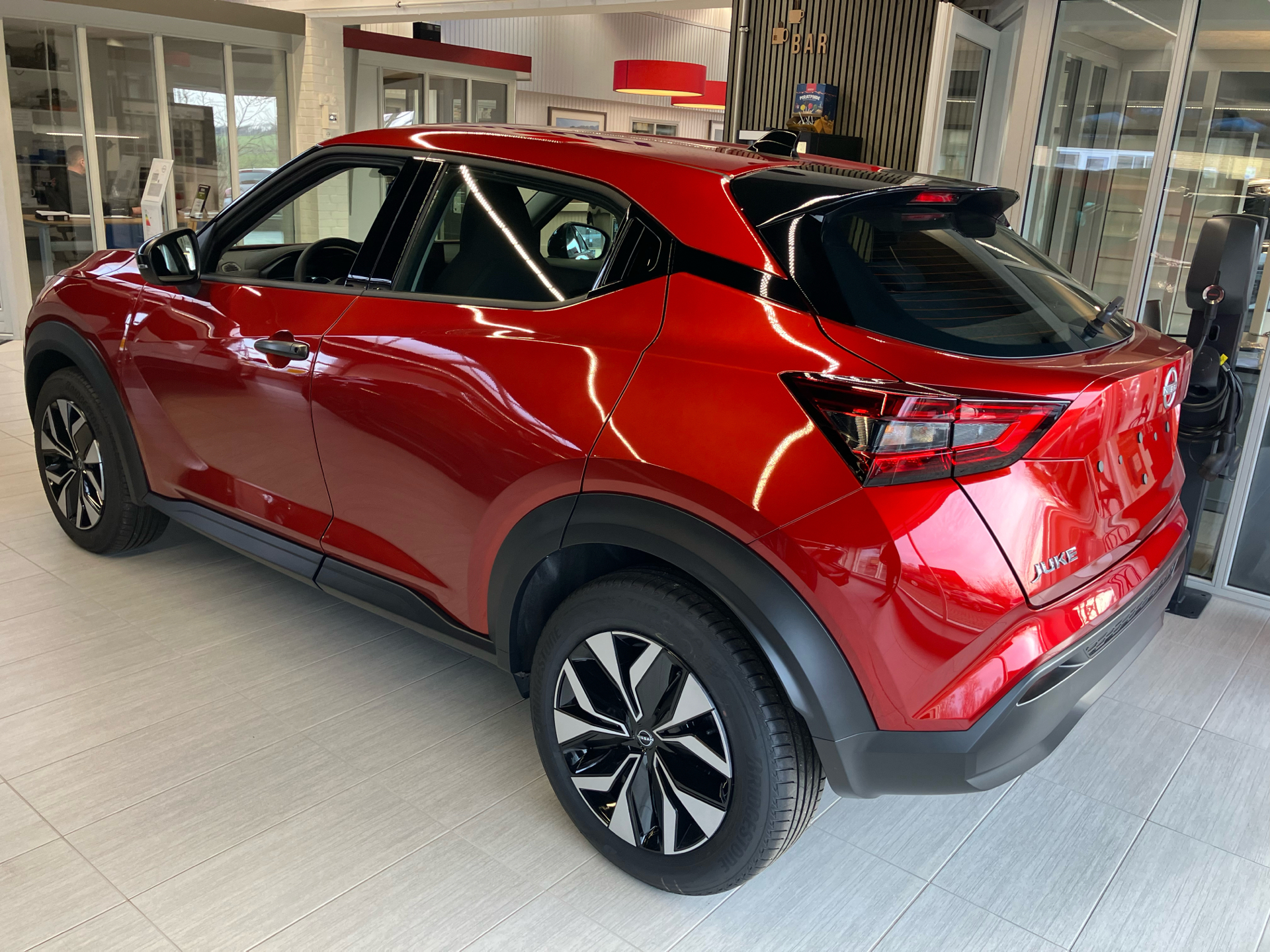 Billede af Nissan Juke 1,0 Dig-T Acenta DCT 114HK 5d 7g Aut.