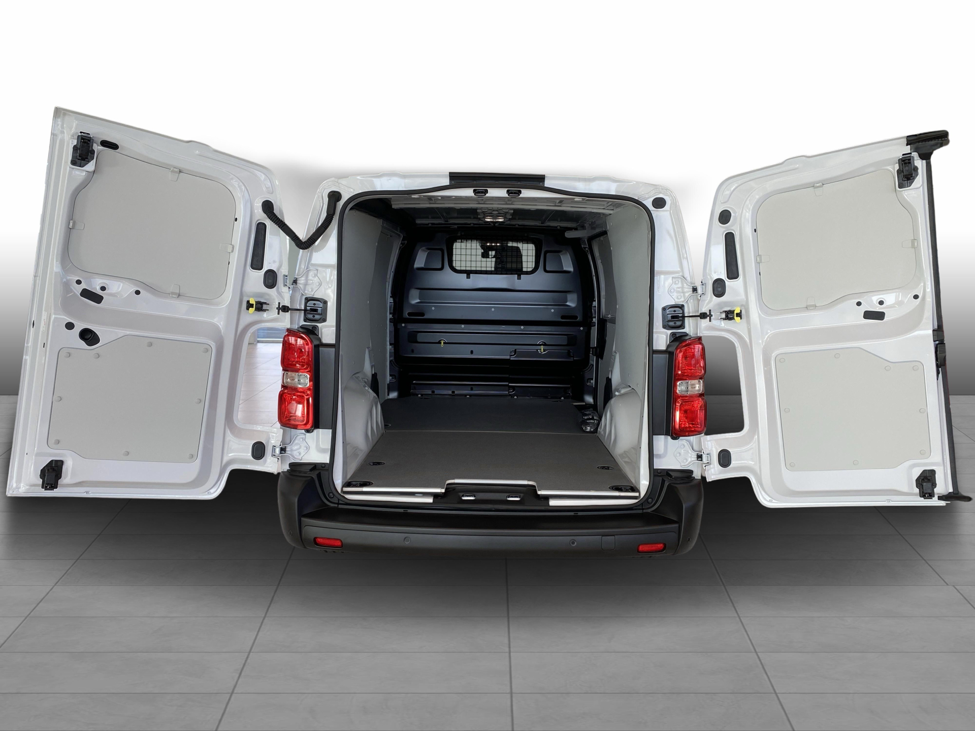 Billede af Toyota Proace Long 2,0 D Comfort Master m/Alm adskillelse - SmartCargo 144HK Van 8g Aut.