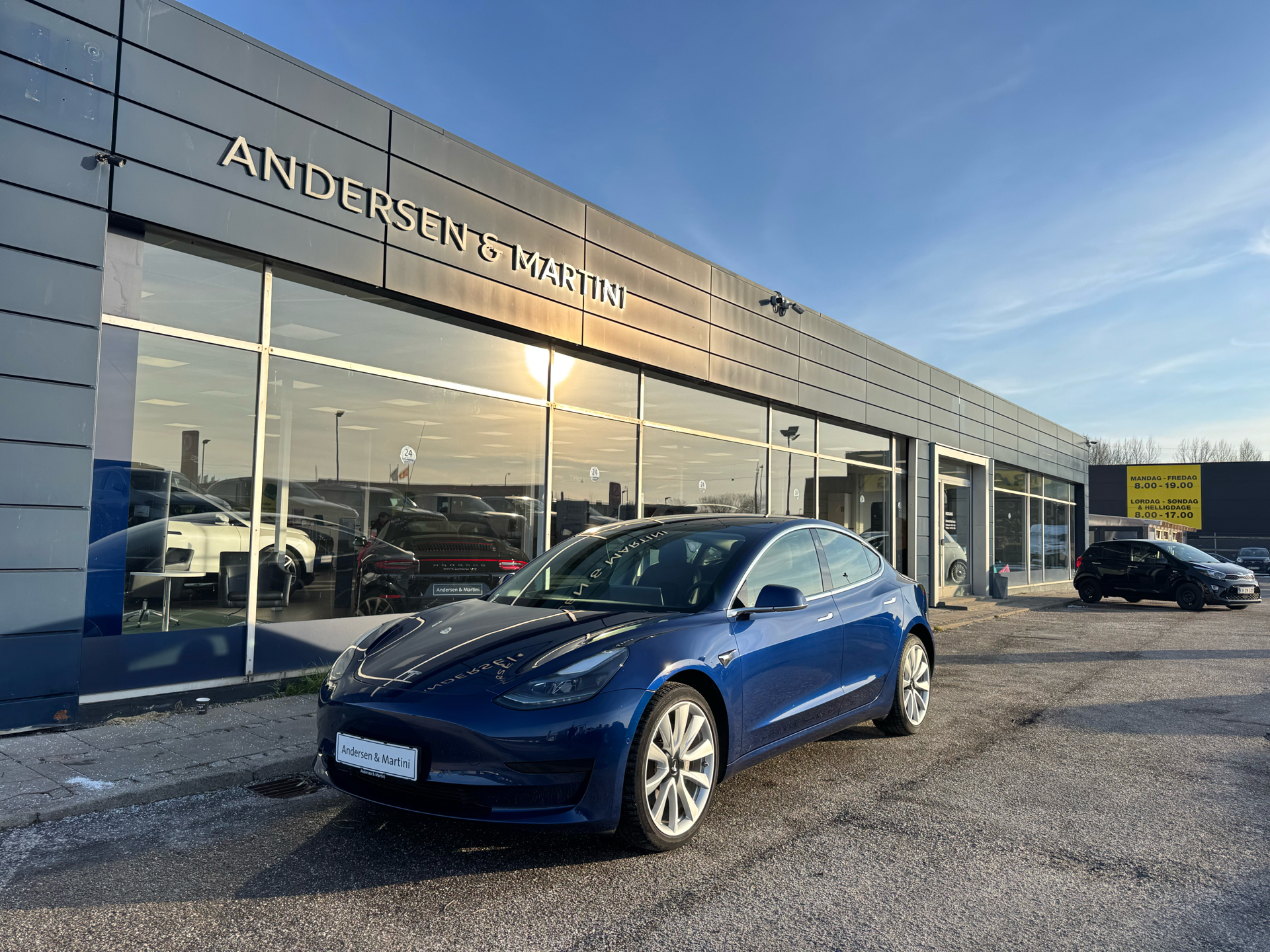 Billede af Tesla Model 3 EL Standard Range Plus 325HK Aut.