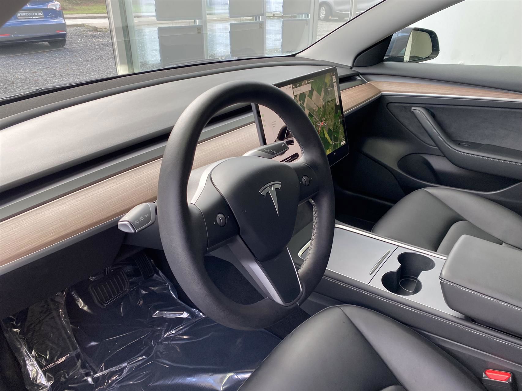 Billede af Tesla Model 3 EL Standard Range 283HK Aut.