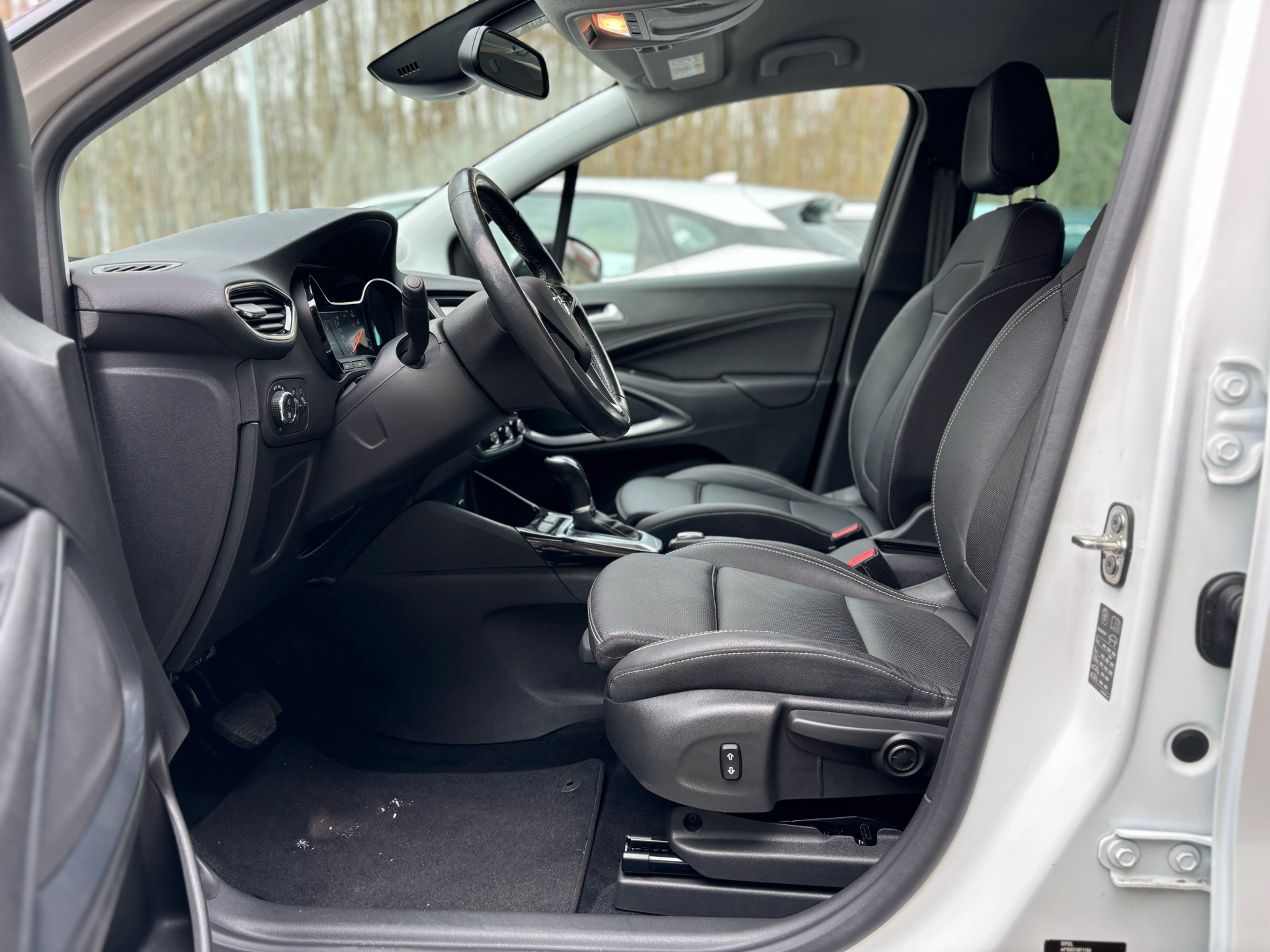 Billede af Opel Crossland 1,2 T Ultimate 130HK 5d 6g Aut.