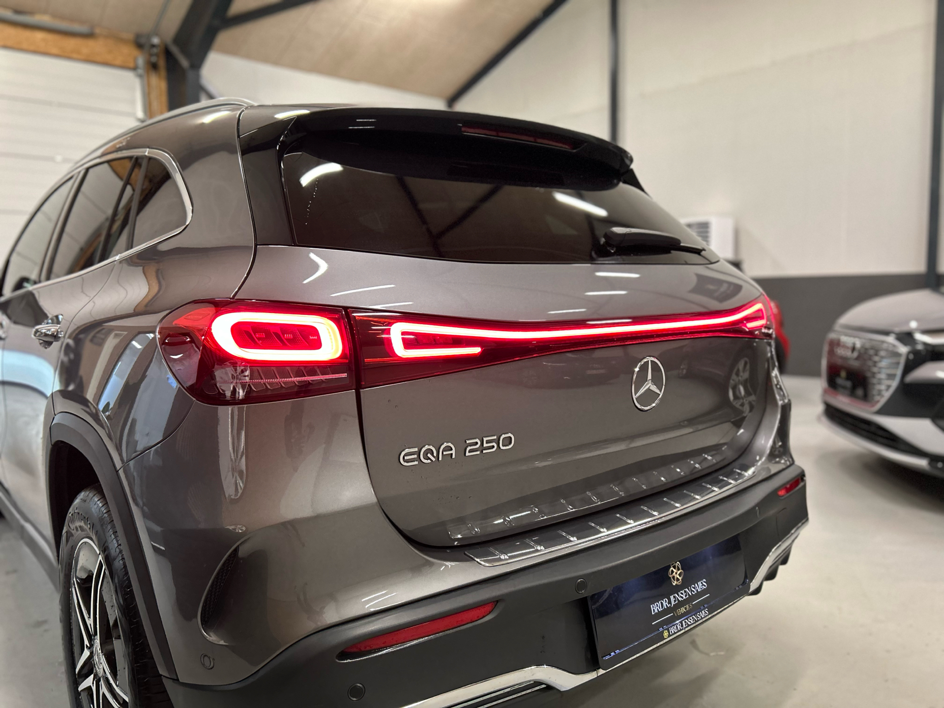 Billede af Mercedes-Benz EQA 250 EL AMG Line 190HK 5d Aut.