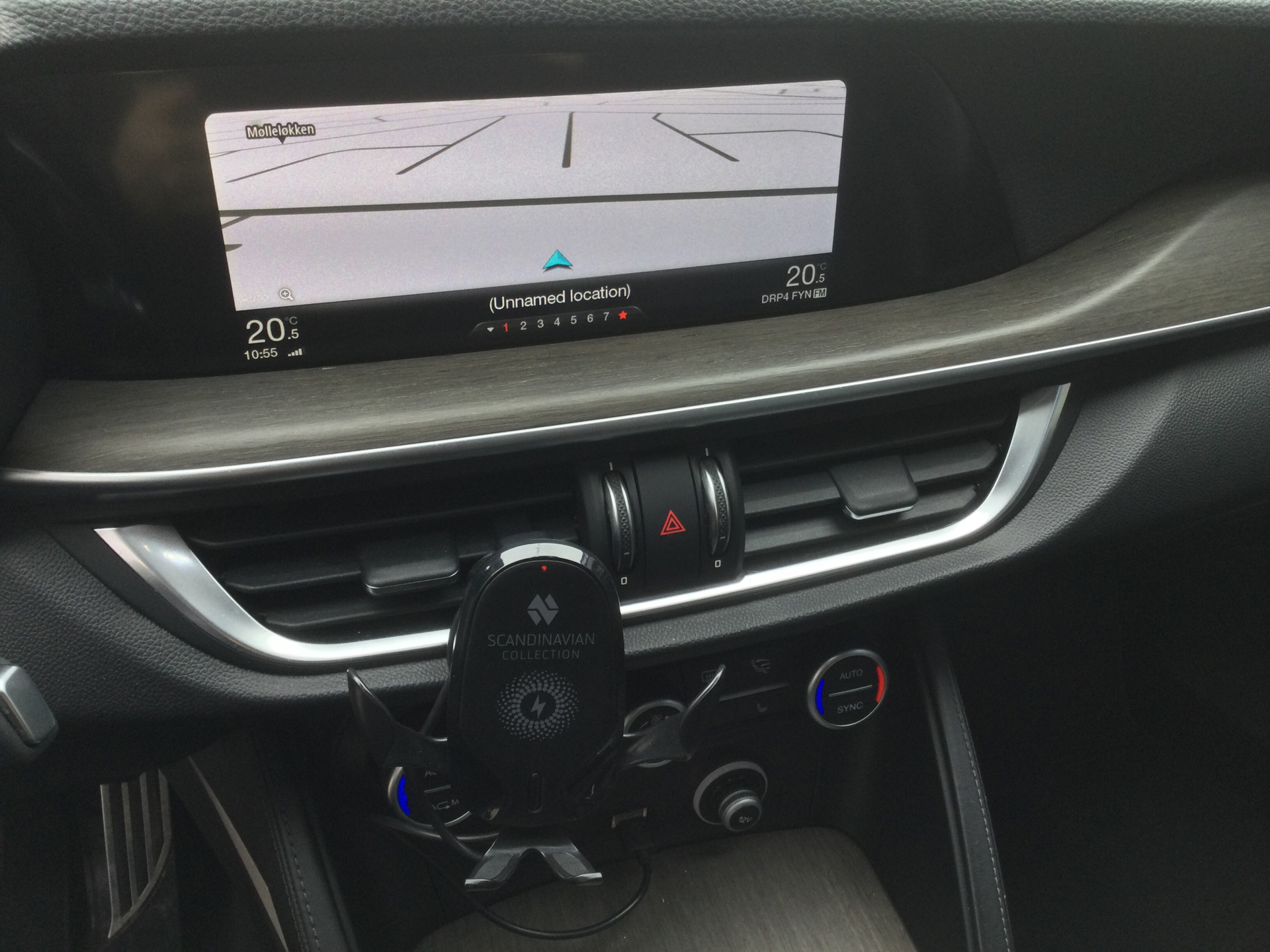 Billede af Alfa Romeo Stelvio 2,0 TB First Edition Q4 280HK 5d 8g Aut.
