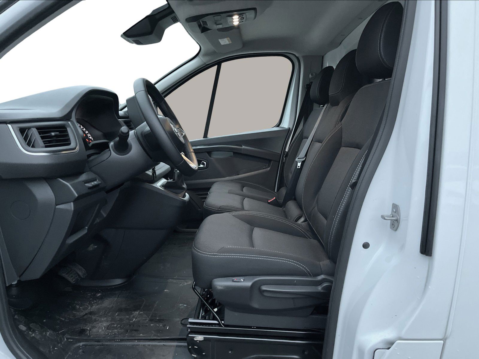 Billede af Nissan Primastar L2H1 2,0 DCi N-Connecta 170HK Van 6g Aut.