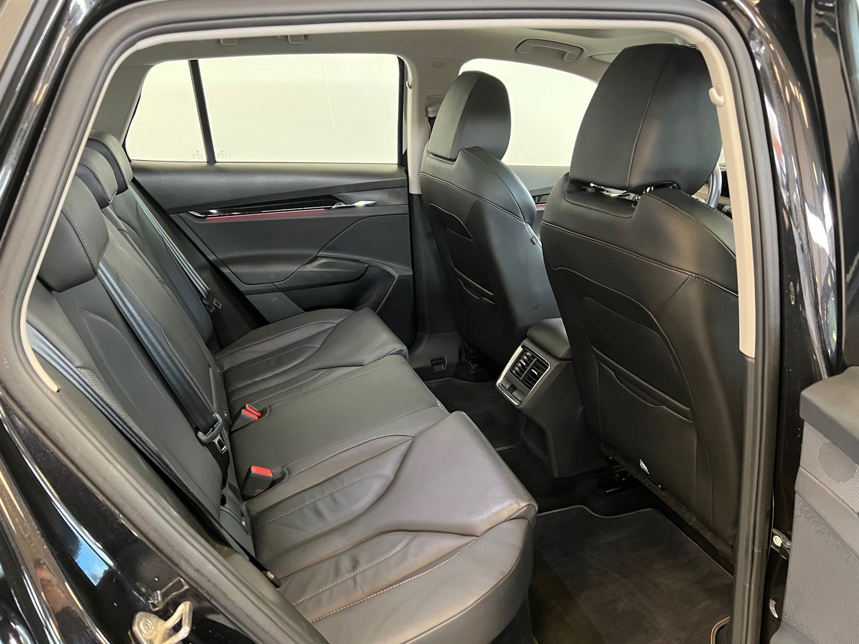 Billede af Skoda Enyaq iV 80 EL Selection Suite 204HK 5d Aut.