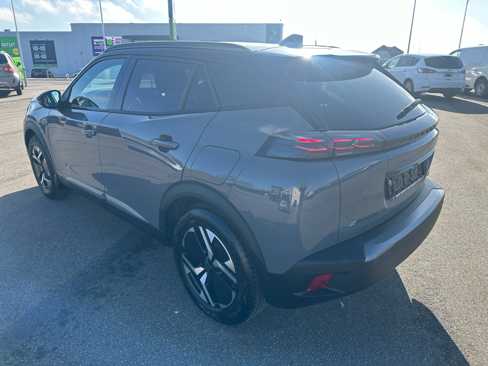 Billede af Peugeot e-2008 EL GT 156HK 5d Aut.
