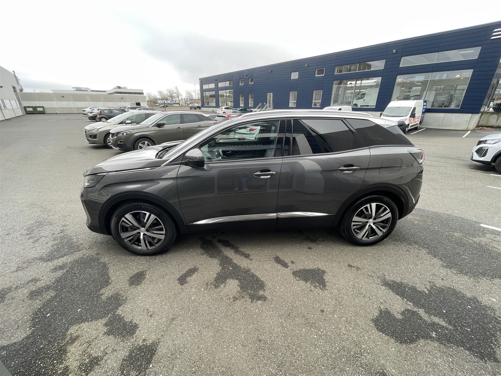 Billede af Peugeot 3008 1,6 PureTech  Plugin-hybrid Allure Pack EAT8 225HK 5d 8g Aut.