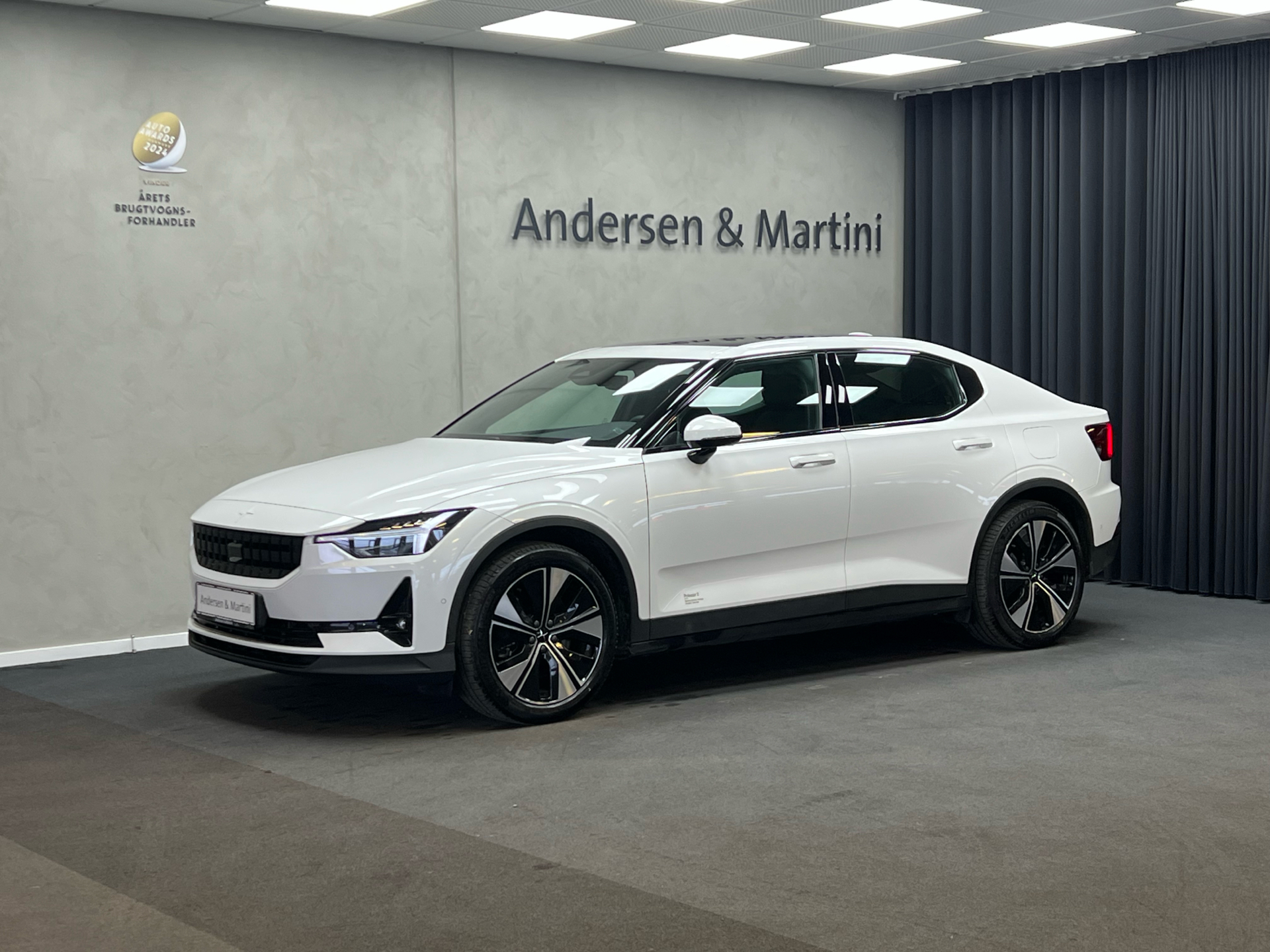 Billede af Polestar 2 EL Long Range Pilot Lite + Plus + Anhængertræk AWD 408HK 5d Aut. 