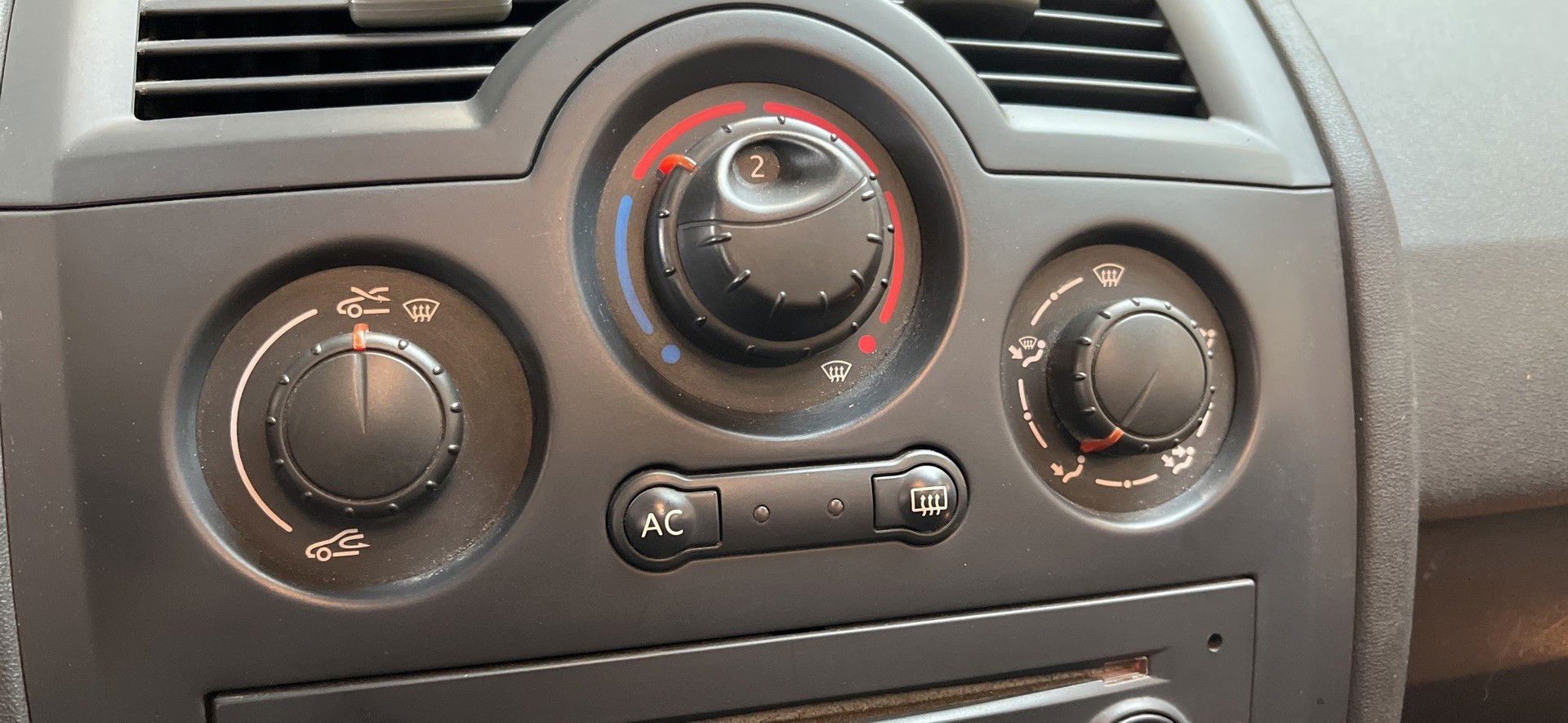 Billede af Renault Mégane 1,6 16V Comfort Authentique 115HK Cabr.