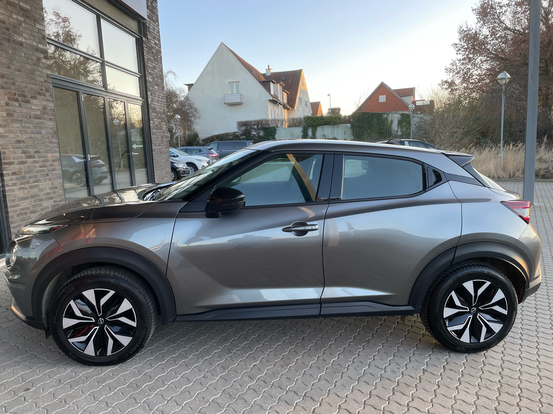 Billede af Nissan Juke 1,0 Dig-T Acenta DCT 114HK 5d 7g Aut.