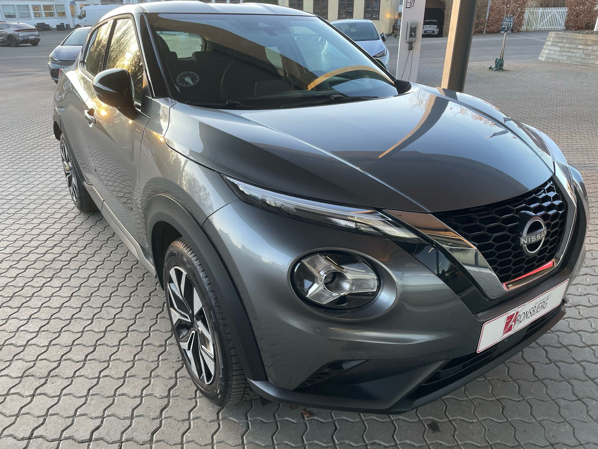 Billede af Nissan Juke 1,0 Dig-T Acenta DCT 114HK 5d 7g Aut.