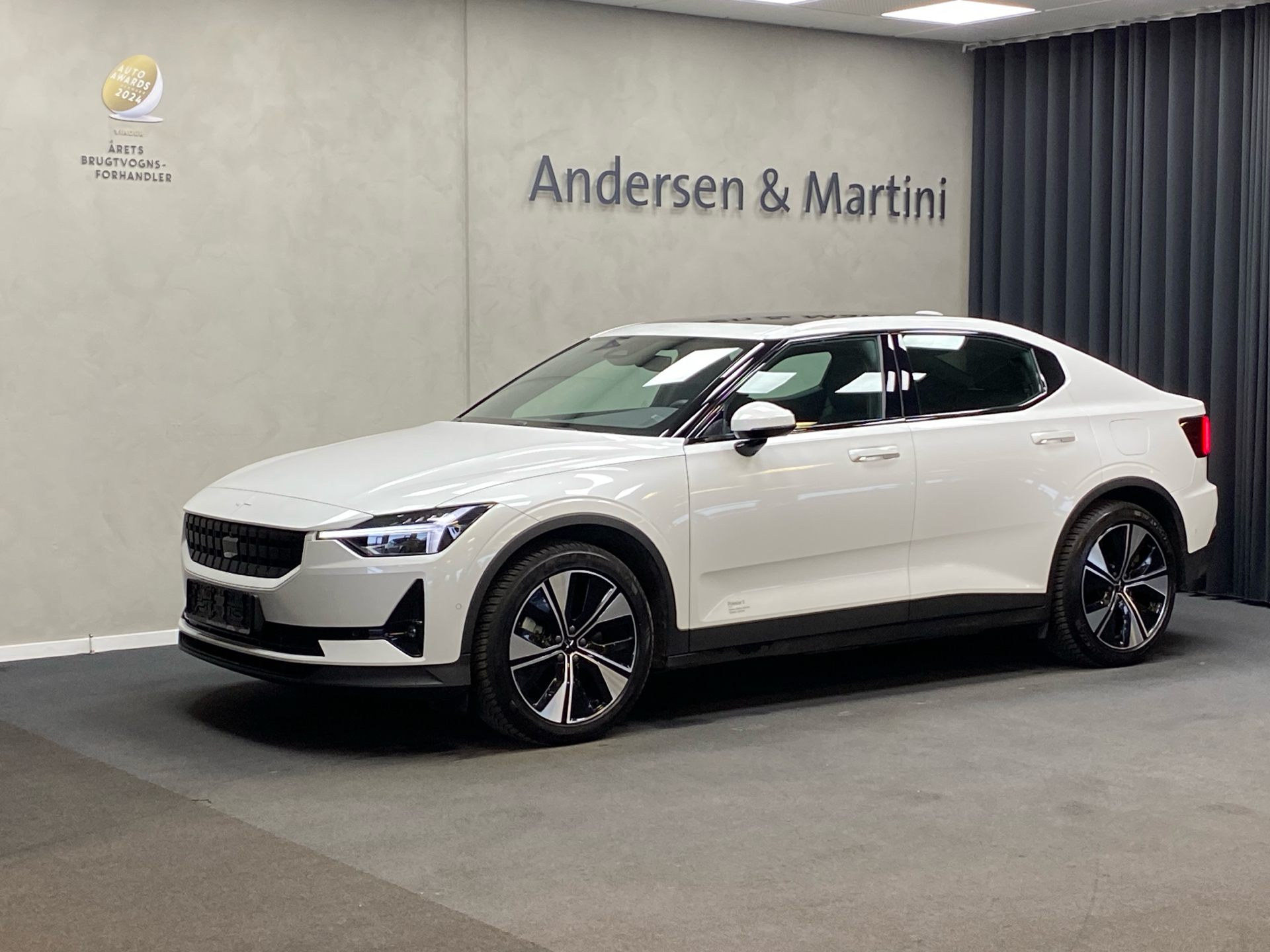 Billede af Polestar 2 EL Long Range Pilot Lite + Plus + Anhængertræk AWD 408HK 5d Aut. 