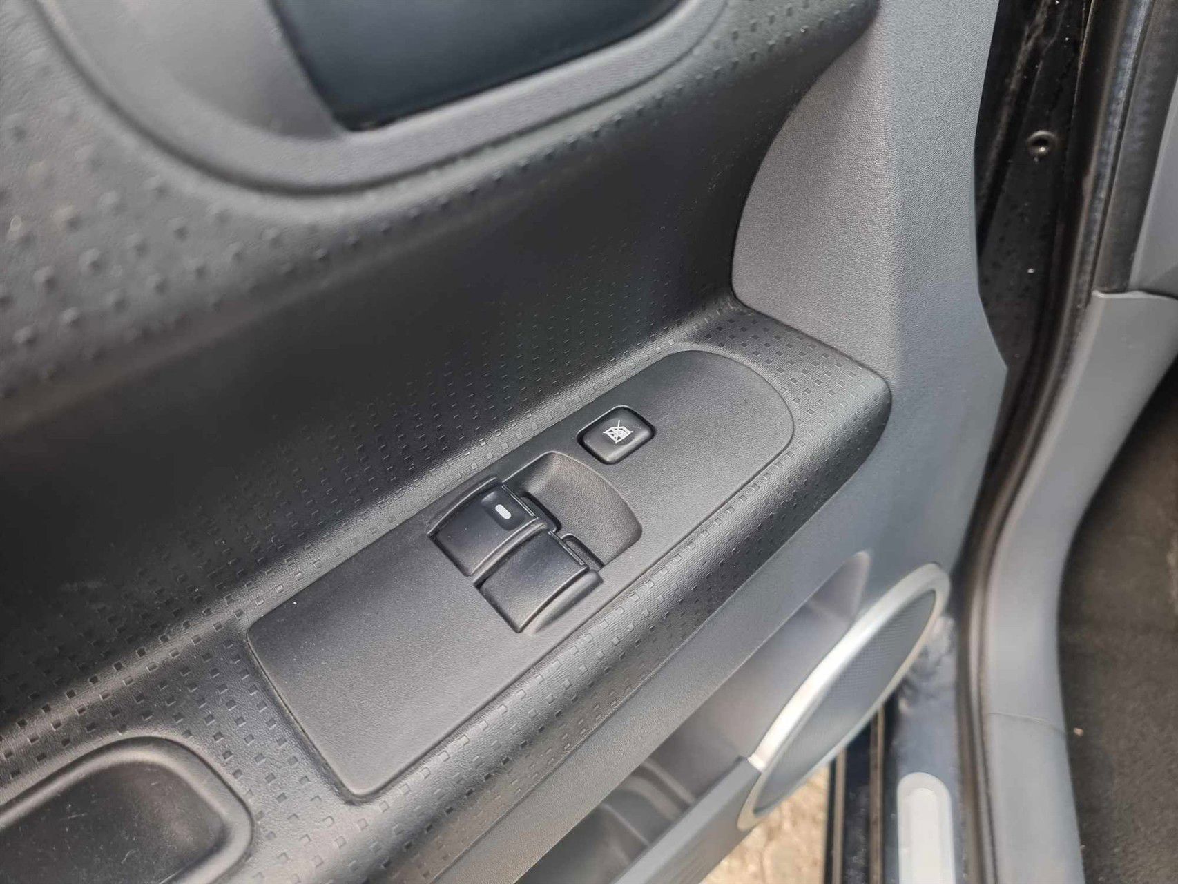Billede af Mitsubishi Colt 1,3 Cash 95HK 5d