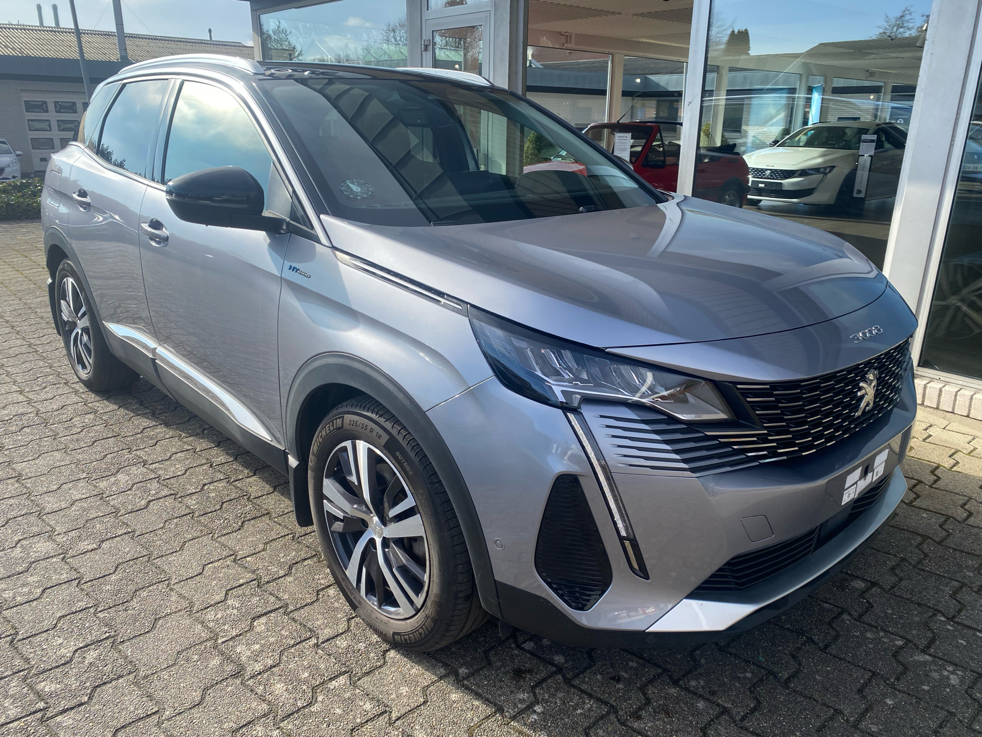 Billede af Peugeot 3008 1,6 PureTech  Plugin-hybrid Allure Pack EAT8 225HK 5d 8g Aut.