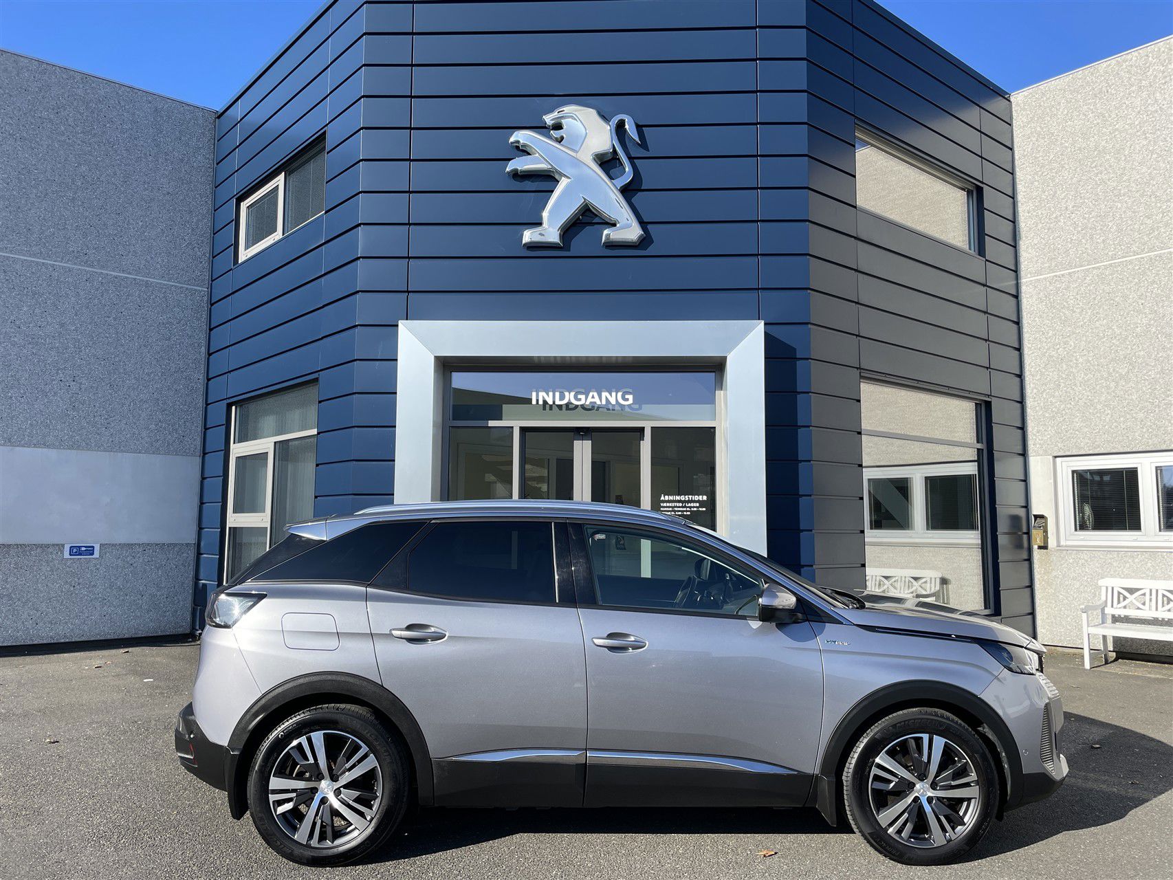 Billede af Peugeot 3008 1,6 PureTech  Plugin-hybrid Allure Pack LTD EAT8 225HK 5d 8g Aut.