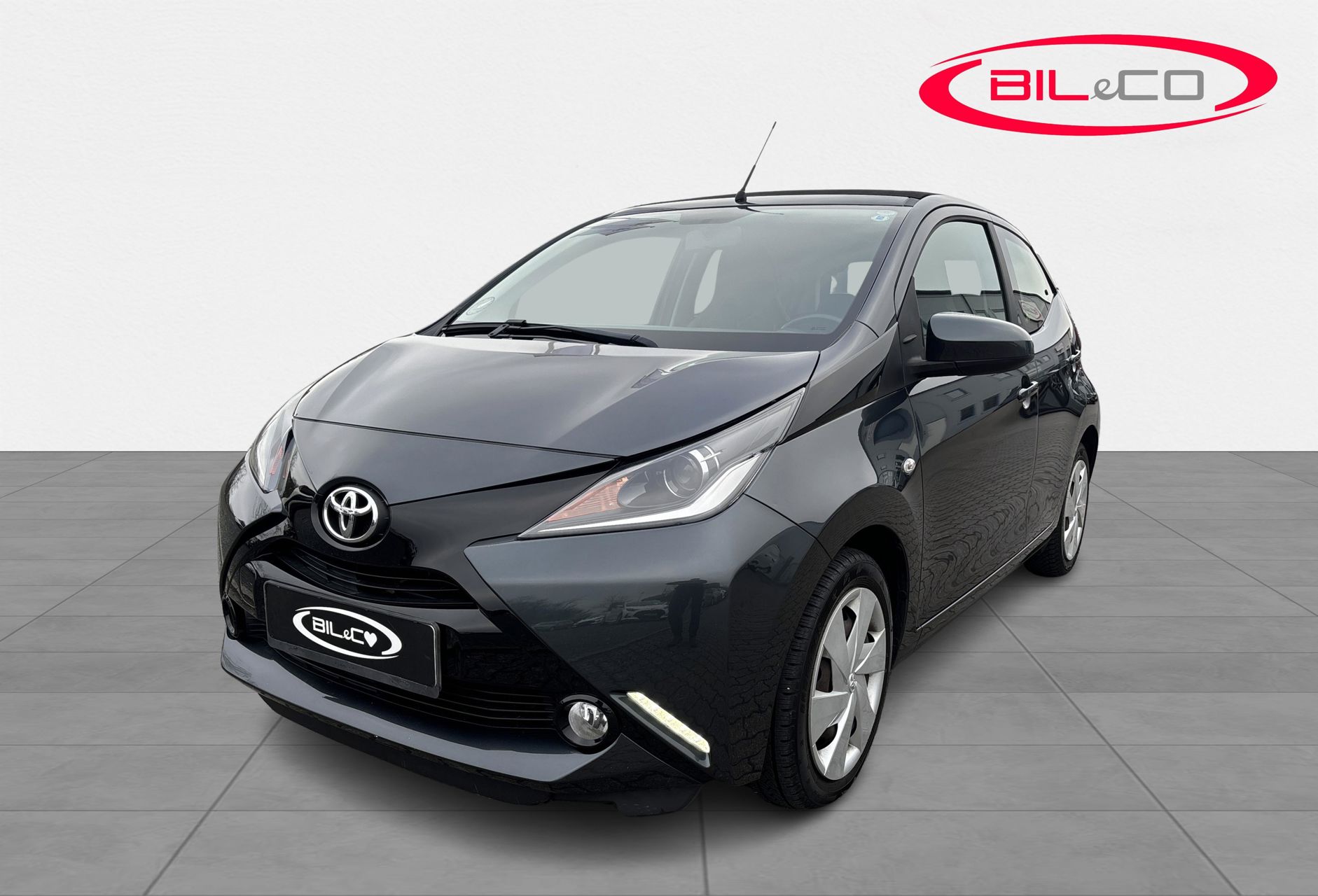 Billede af Toyota Aygo 1,0 VVT-I X-Wave Sky 69HK 5d