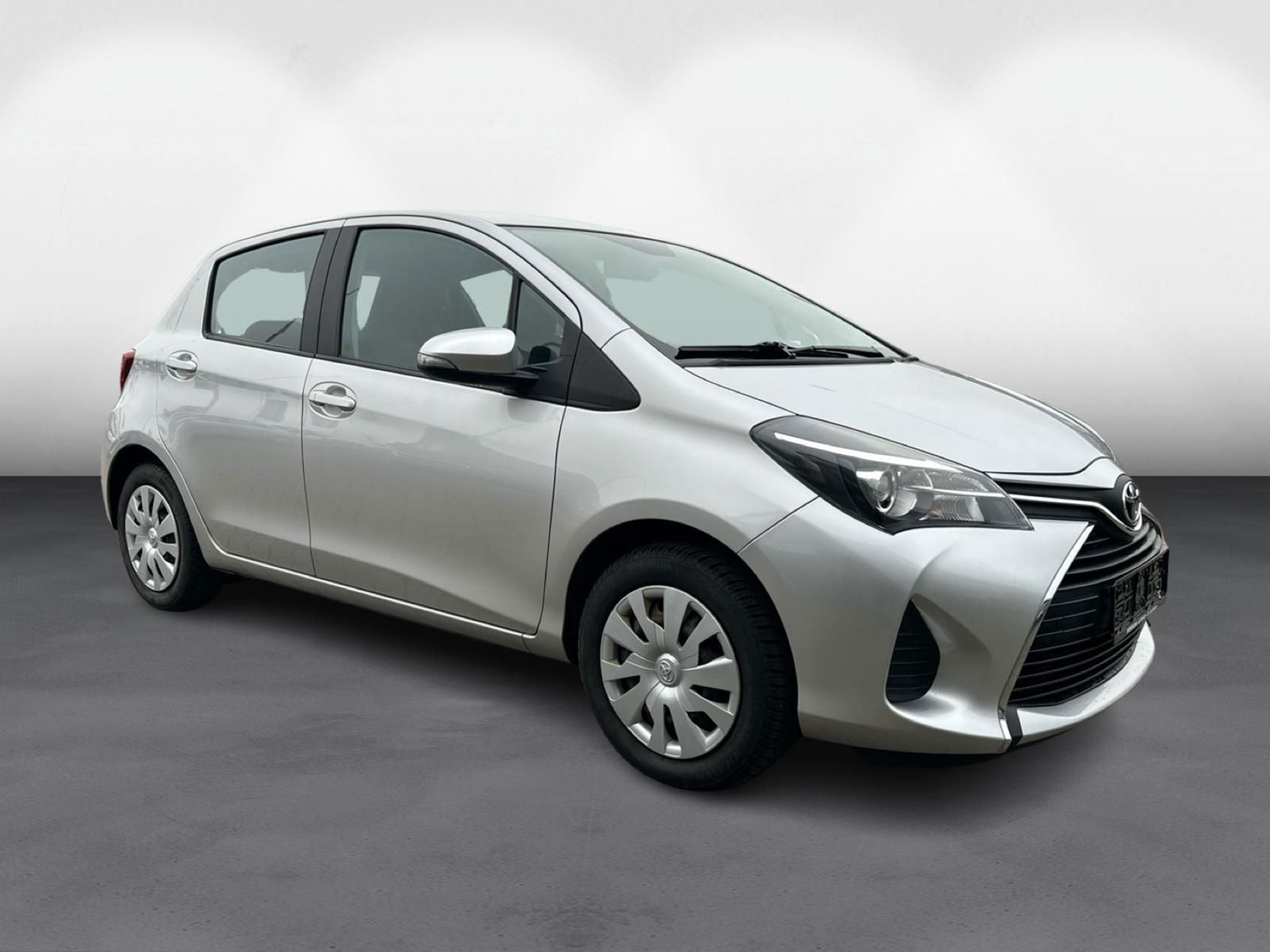 Billede af Toyota Yaris 1,3 VVT-I T2 100HK 5d 6g